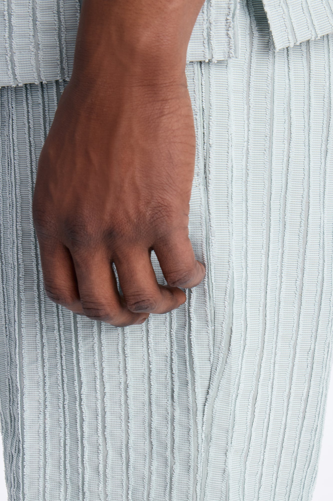 Relaxed Aegean Pleat Short - Sage