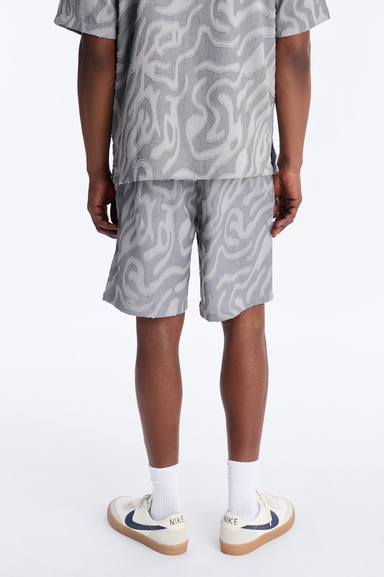 Relaxed Midnight Wave Short - Grey