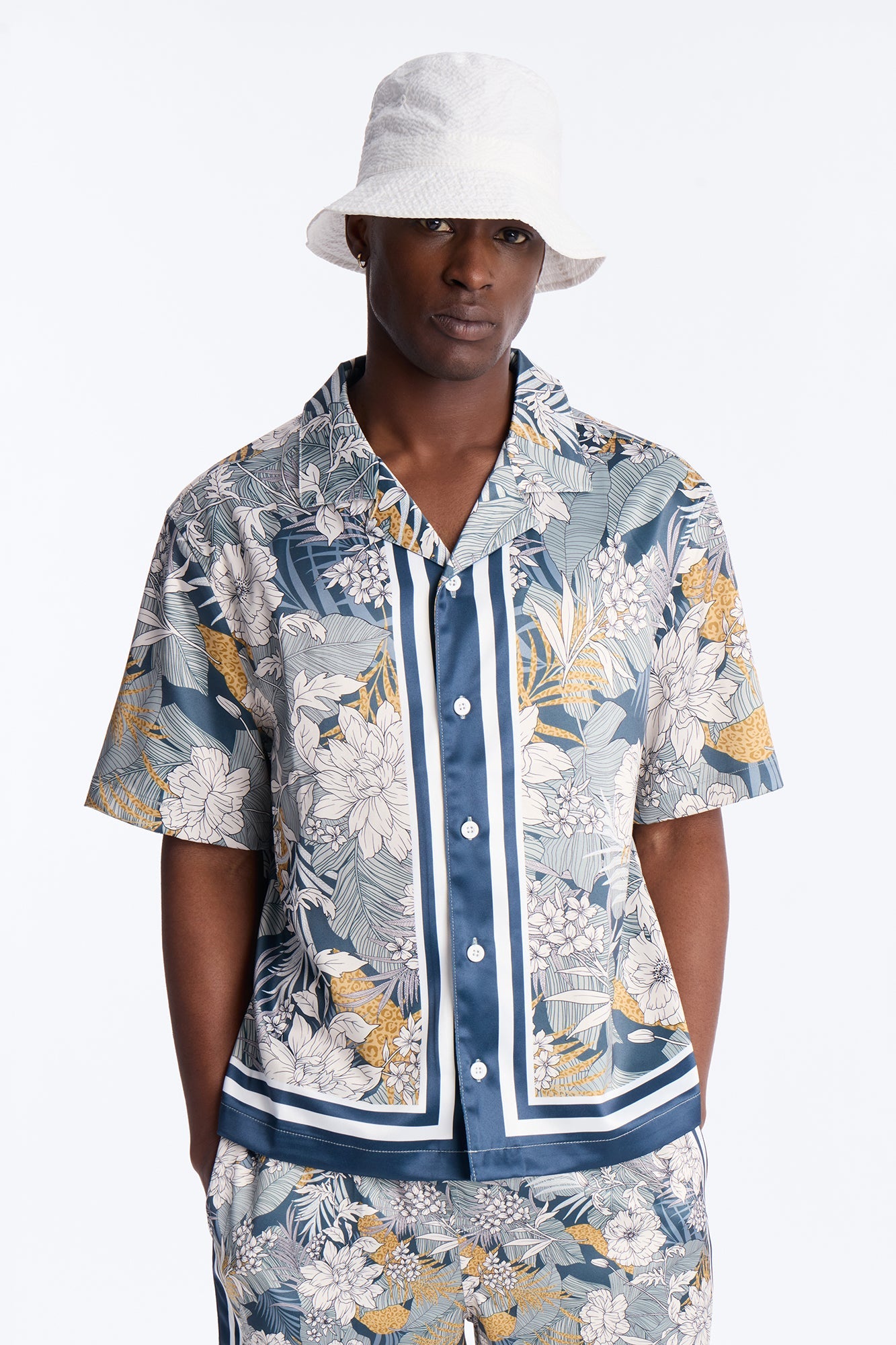 Relaxed Palm Vista Cuban Button Up Shirt - Blue