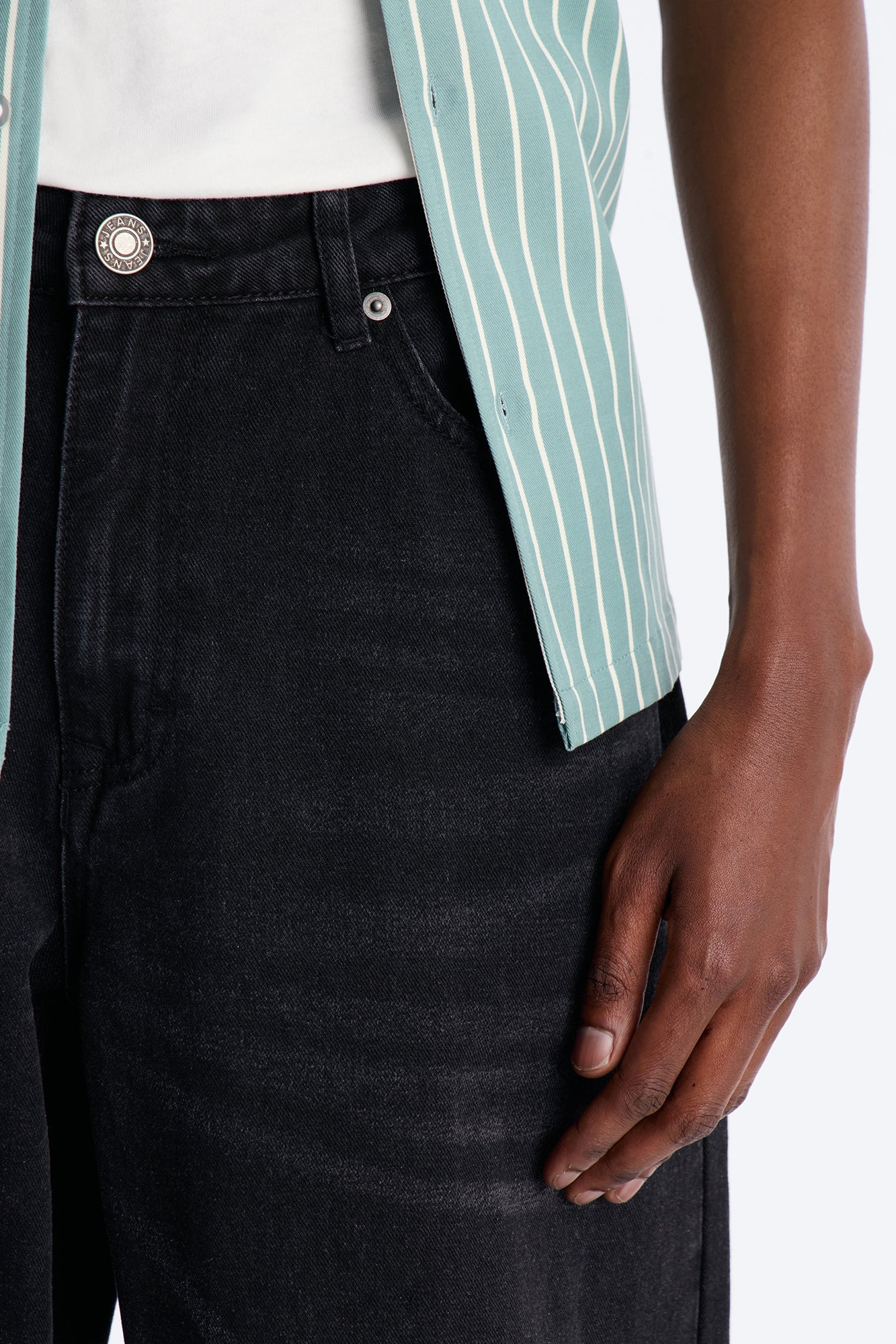 Essential Baggy Rigid Jean - Black Wash