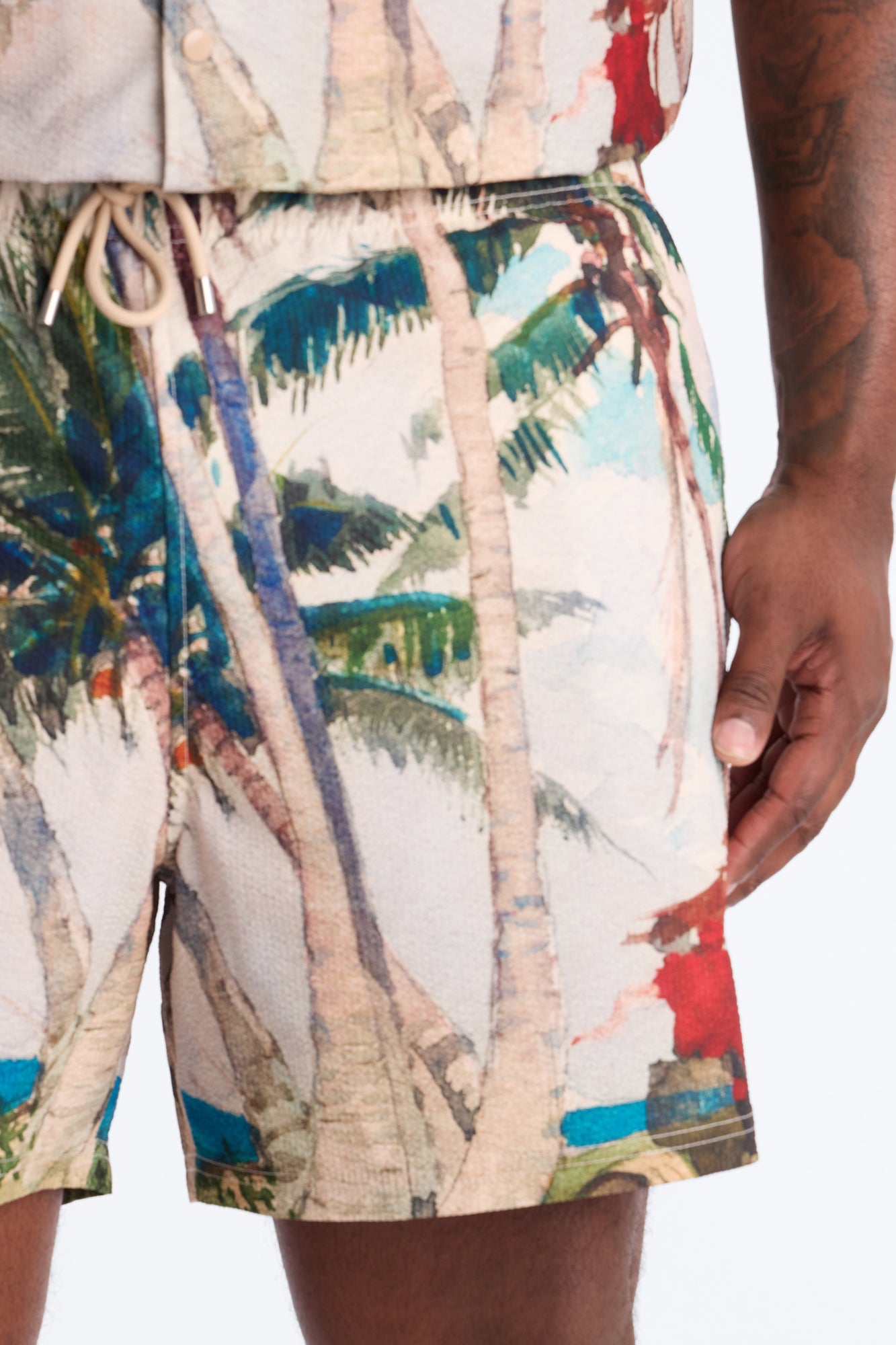 Tropical Get Away Printed Seersucker Swim Trunk 6″ - Multi Color