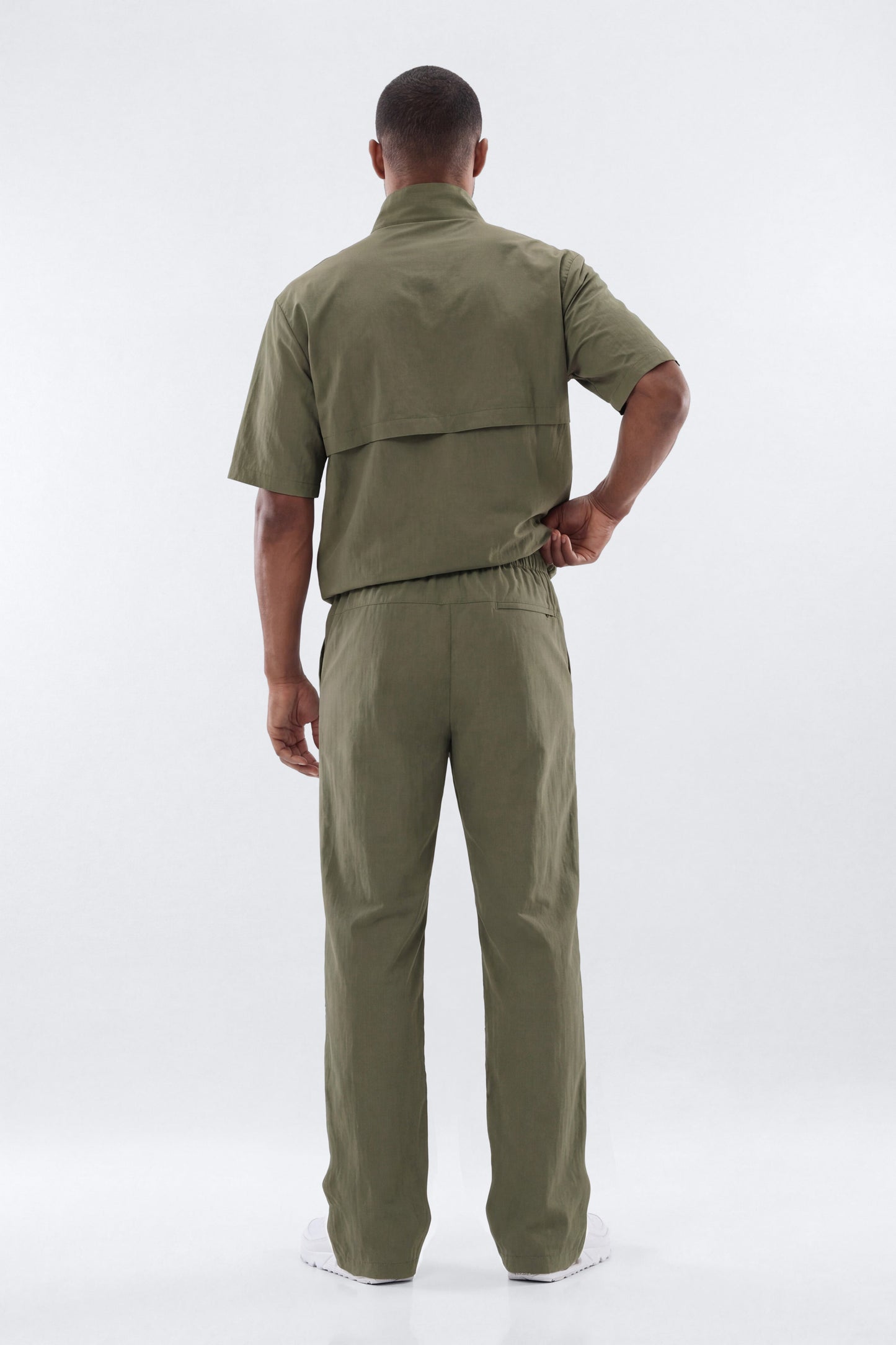 CoreNylon 32″ Front Snap Active Pants - Moss