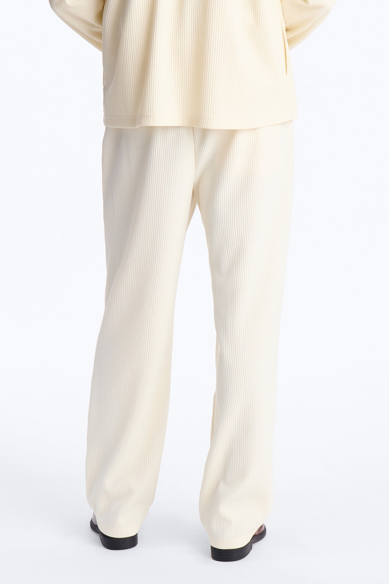 Show Up Straight Pleated Casual Trouser - Cream