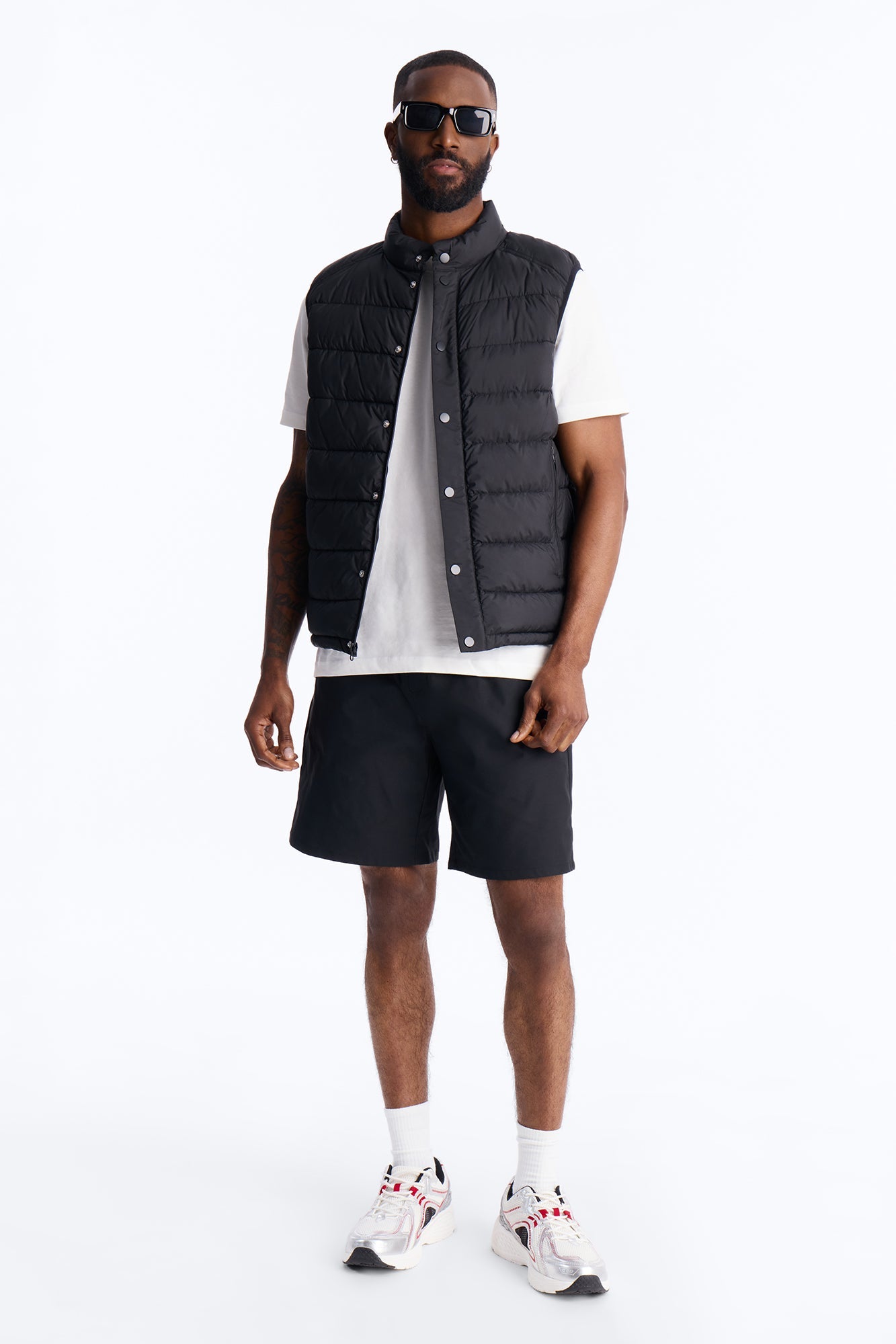 Relaxed City Relay Short - Black
