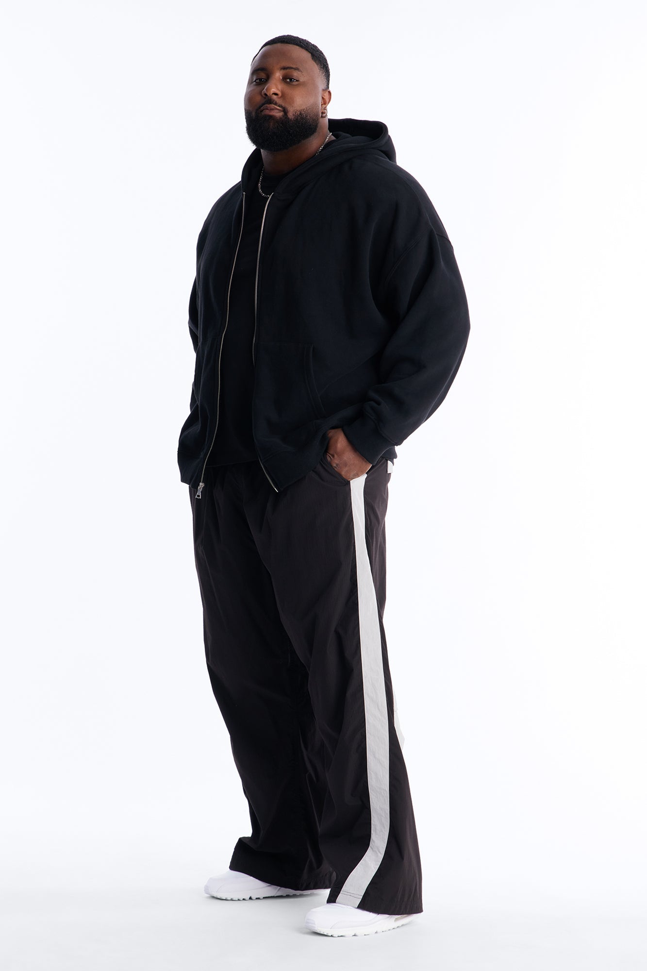 Wide Leg Rear All Over Pocket Tech Pant - Black