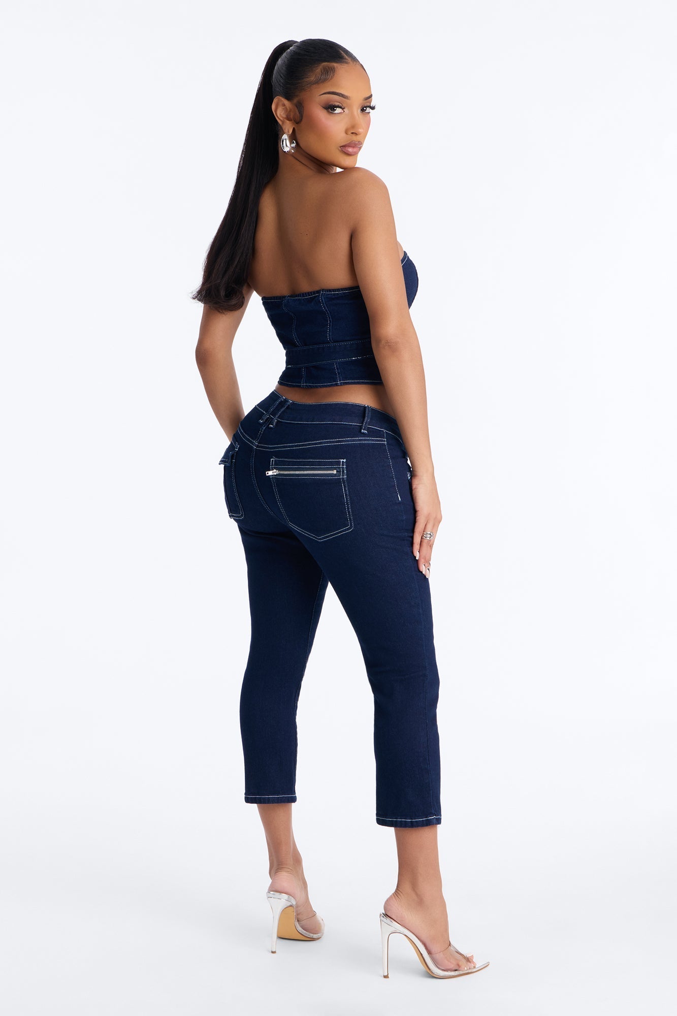 In Motion Low Rise Stretch Capri Jeans - Dark Wash NEWFASHIONEDGE