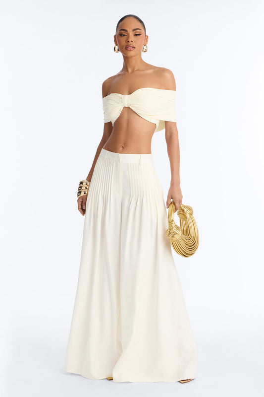 Settled In Pleated Wide Leg Pant 33″ - White