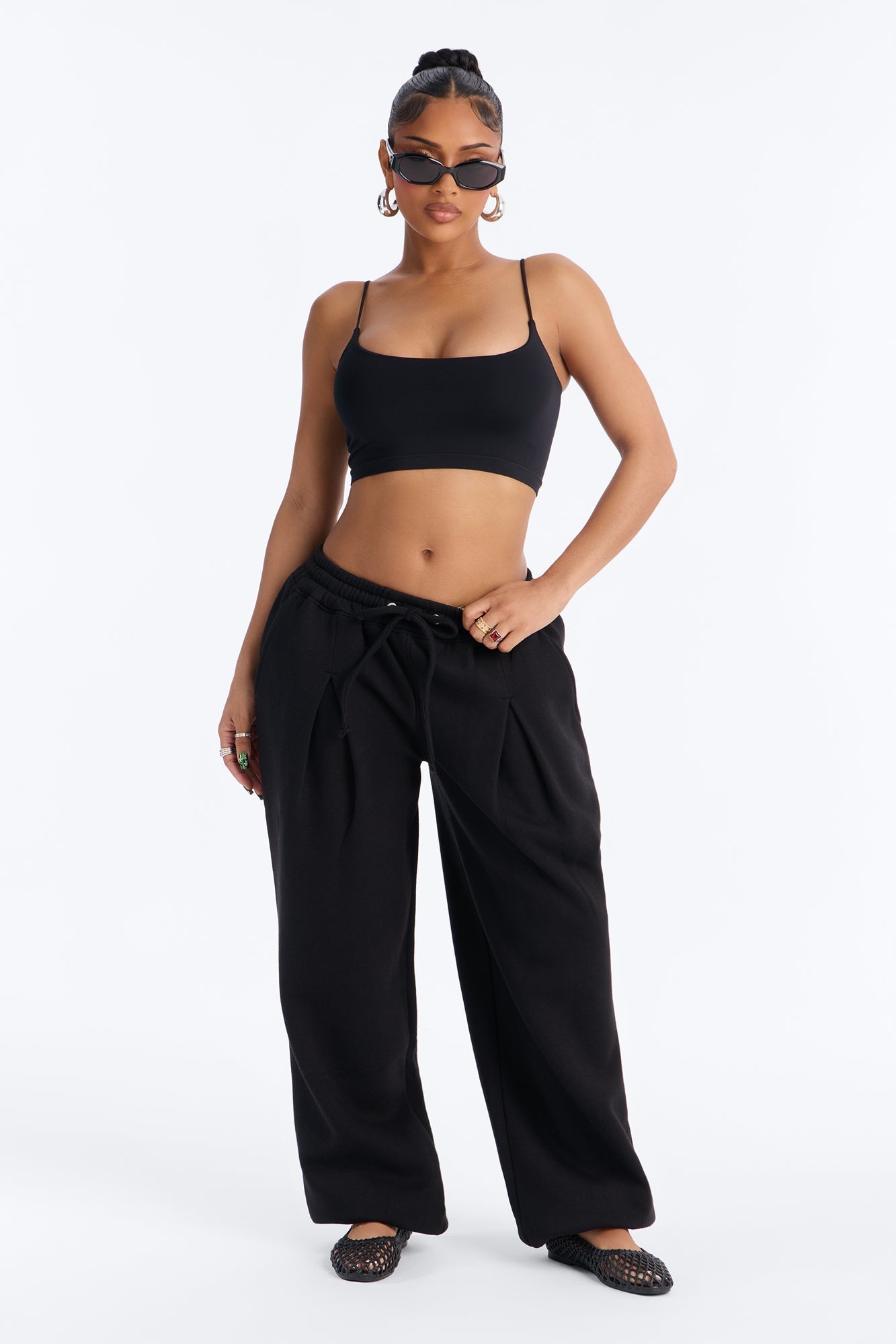 Mia Pleated Fleece Jogger Pants - Black NEWFASHIONEDGE