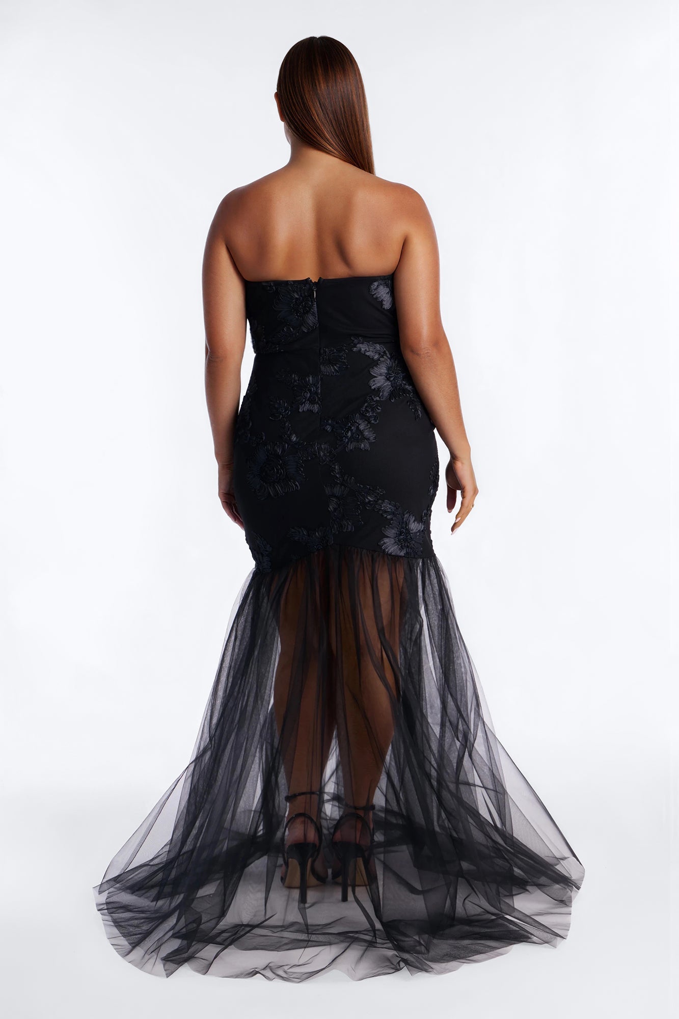 Elena Embroidered Mermaid Gown - Black NEWFASHIONEDGE
