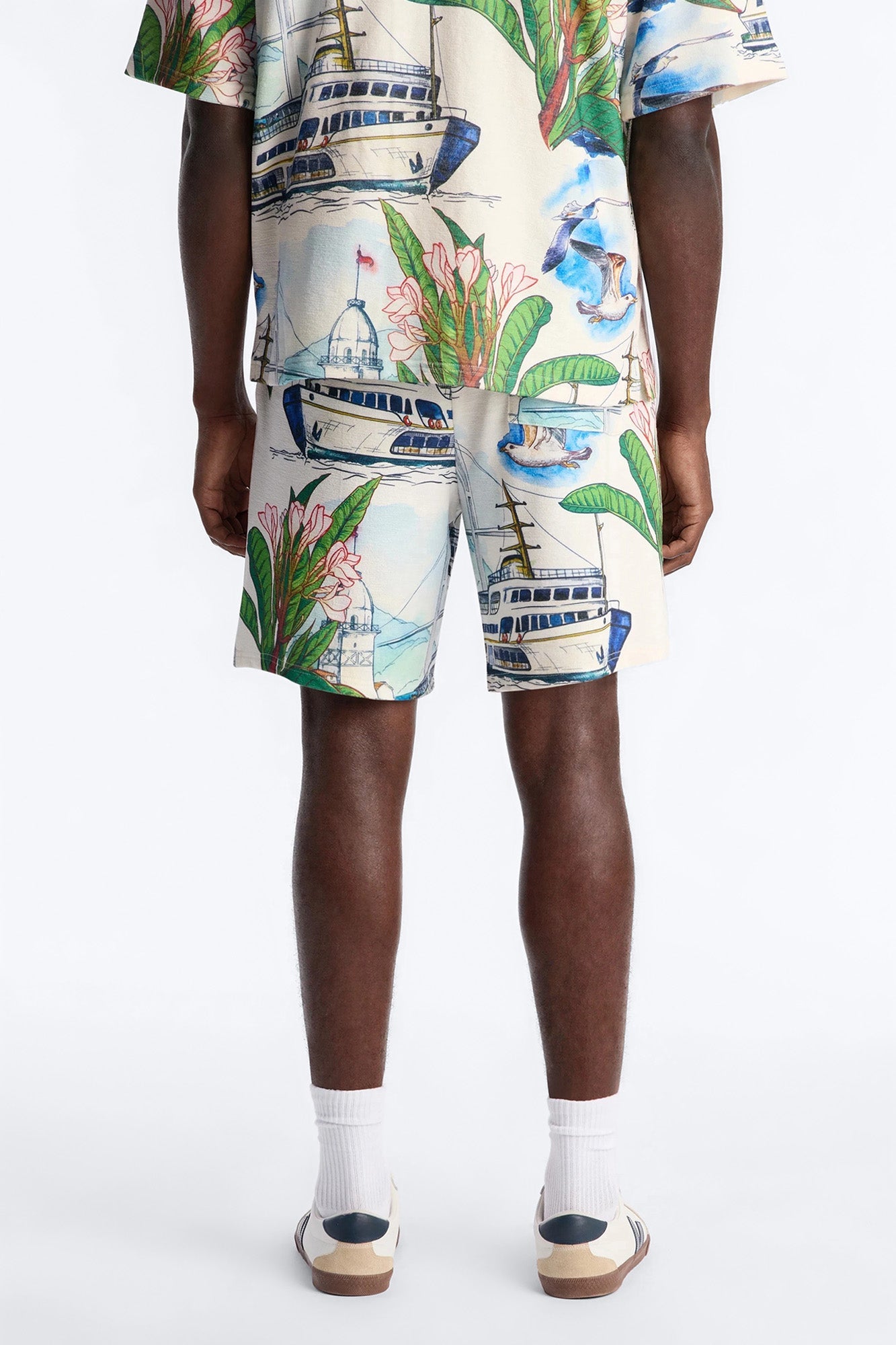 Relaxed Portofino Vista Short - Multi Color