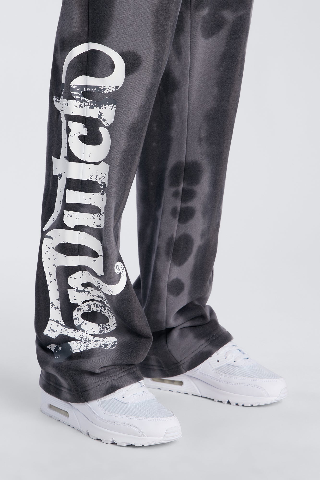 Baggy Von Dutch Outlaw Raw Edge Sweatpants - Charcoal