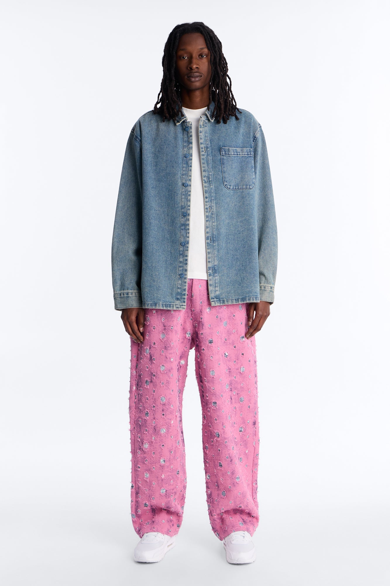Baggy Frayed Illusions Jean - Pink