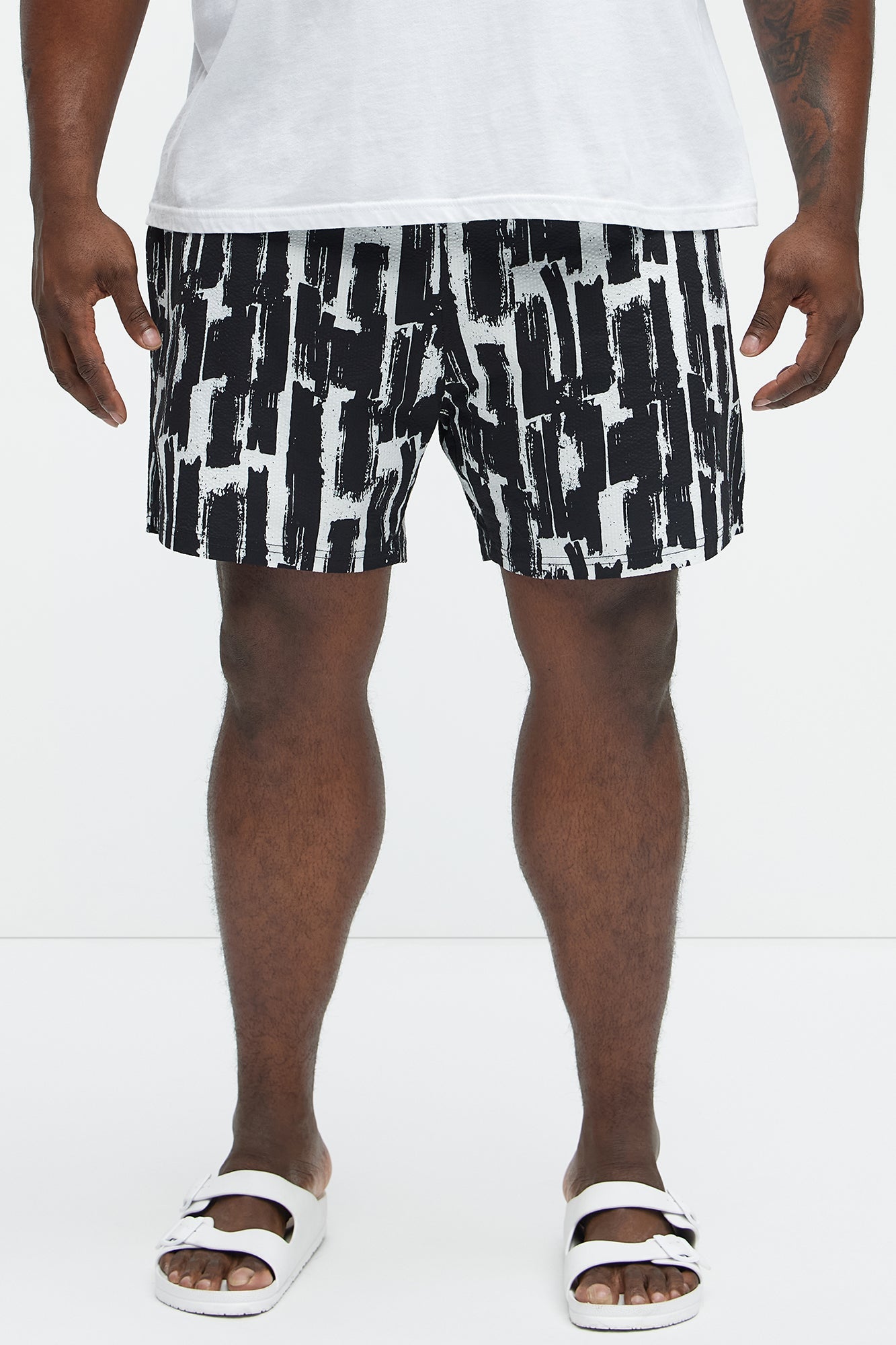 Seersucker Printed Swim Trunk 6″ - Black/combo