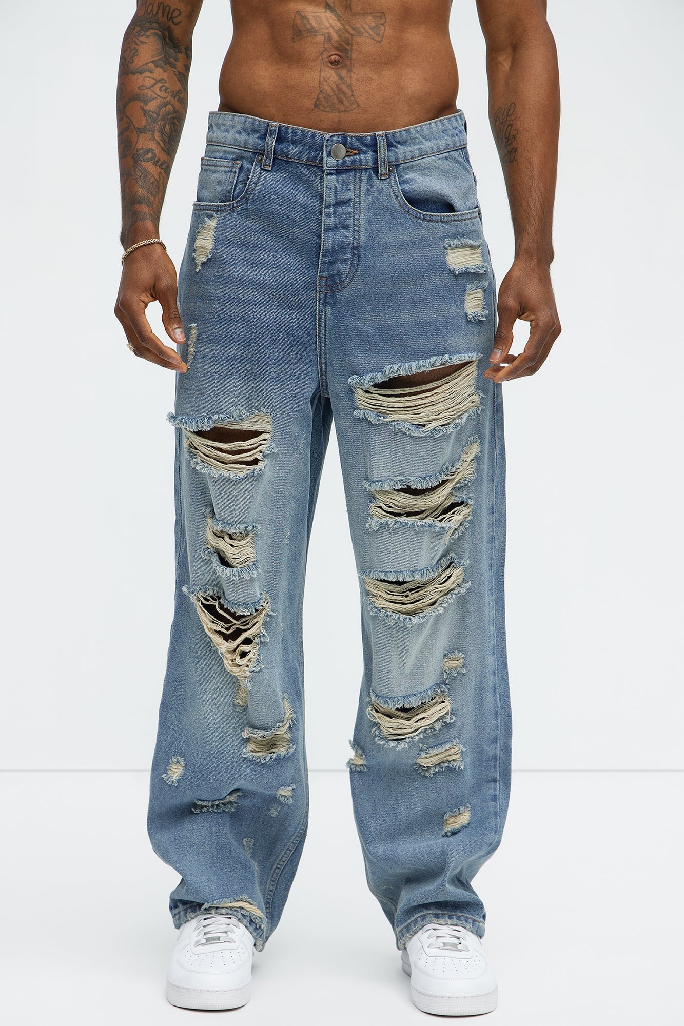 Jefferey Distressed Baggy Jeans - Medium Blue Wash