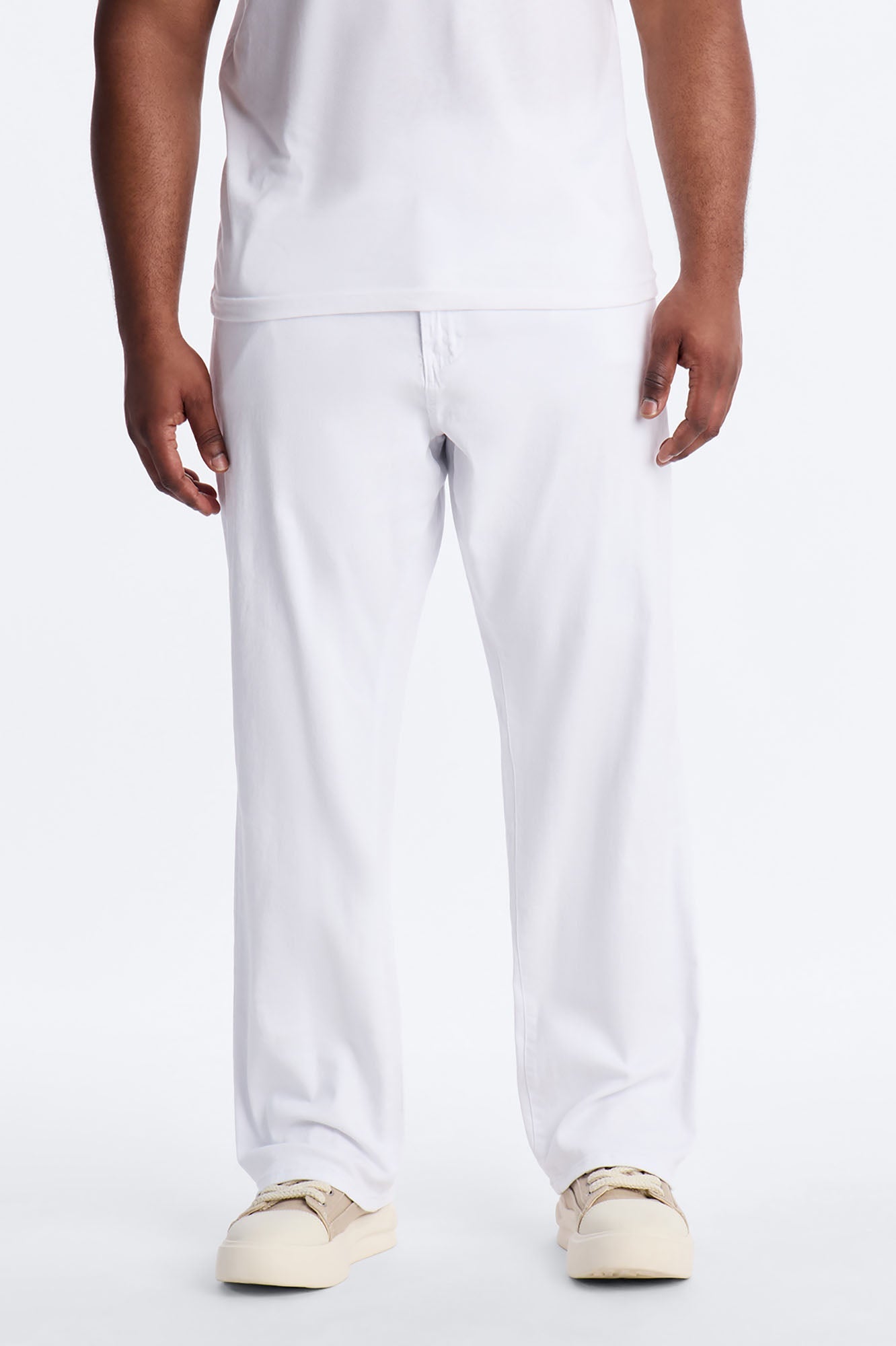 Clean Feel Straight Jean - White
