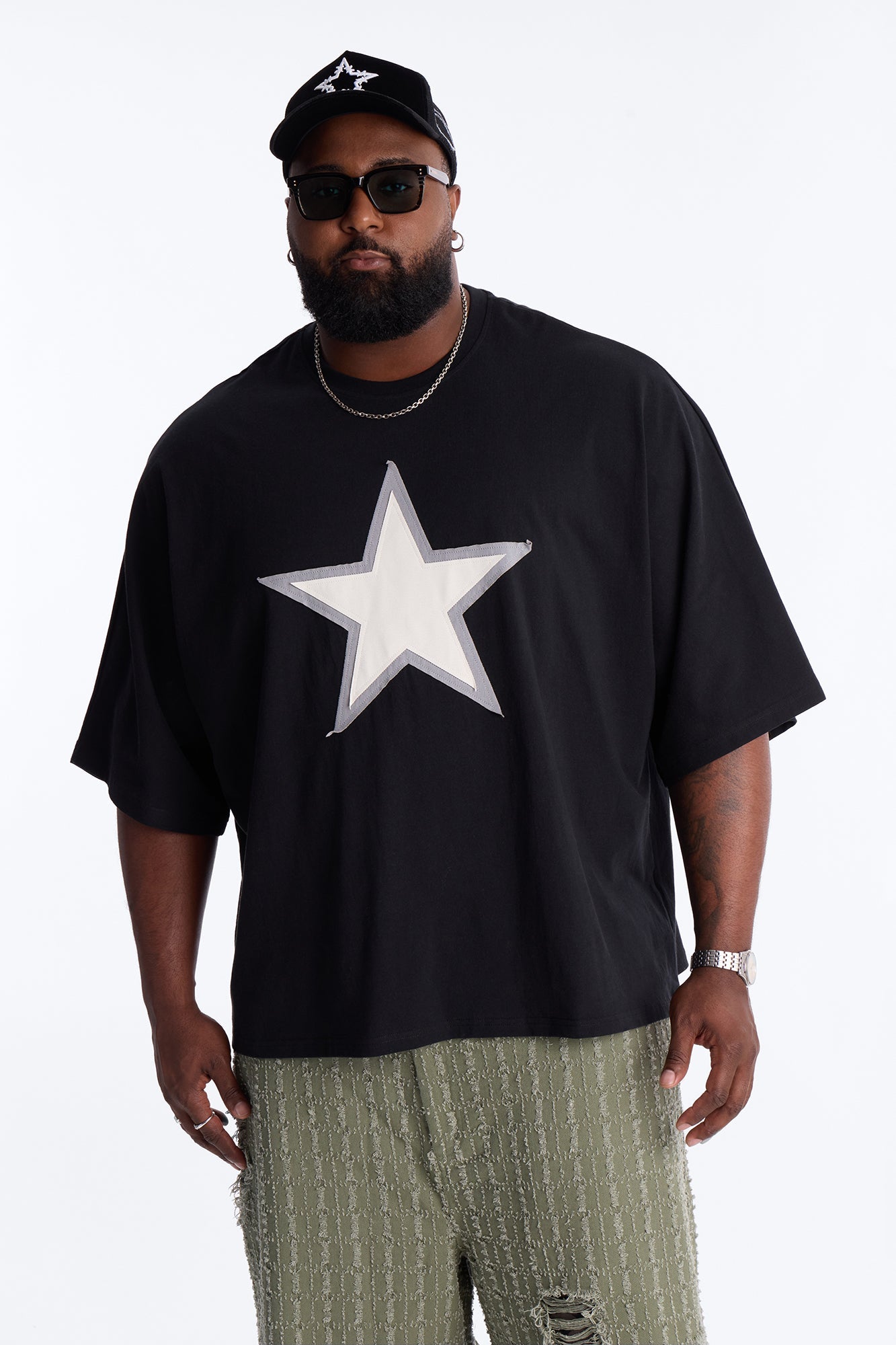 Premium Oversized Star Patch Short Sleeve Tee - Black