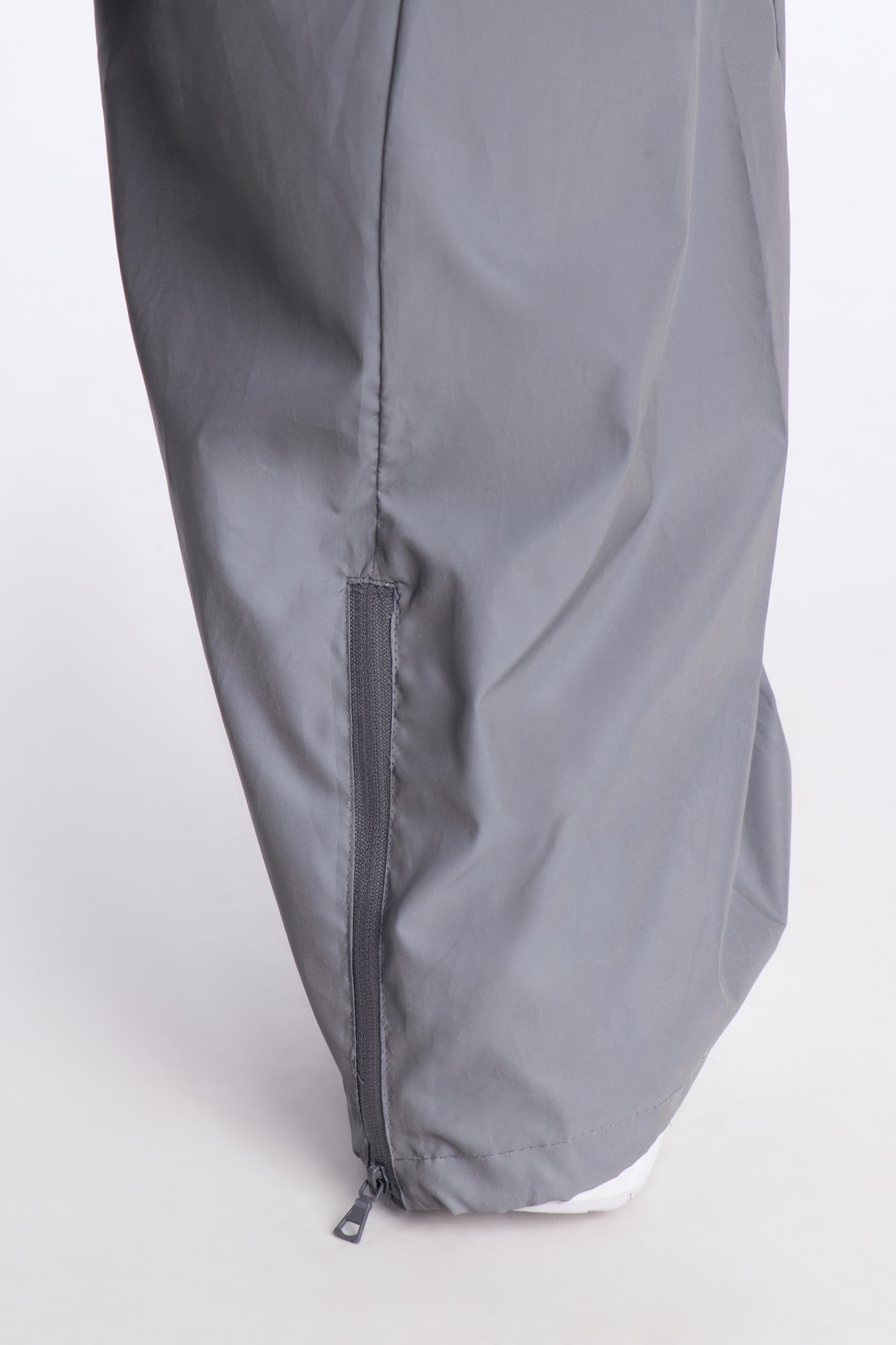 Baggy Reflective Zip Pant - Silver