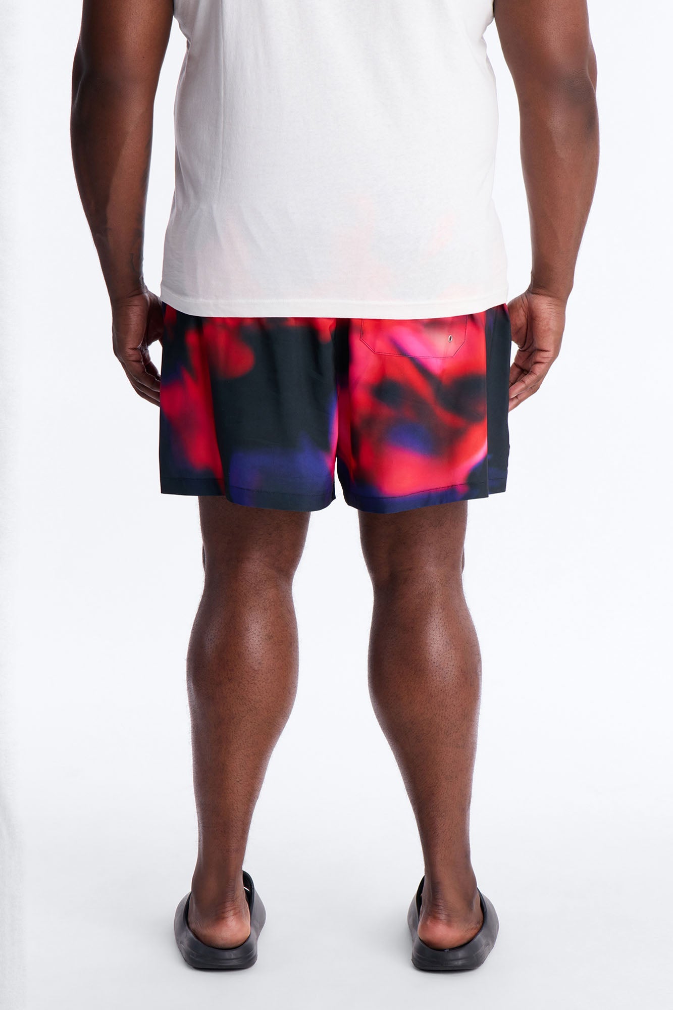 Relaxed Futuristic Abstract Acid Blur Swim Trunk 4″ - Black