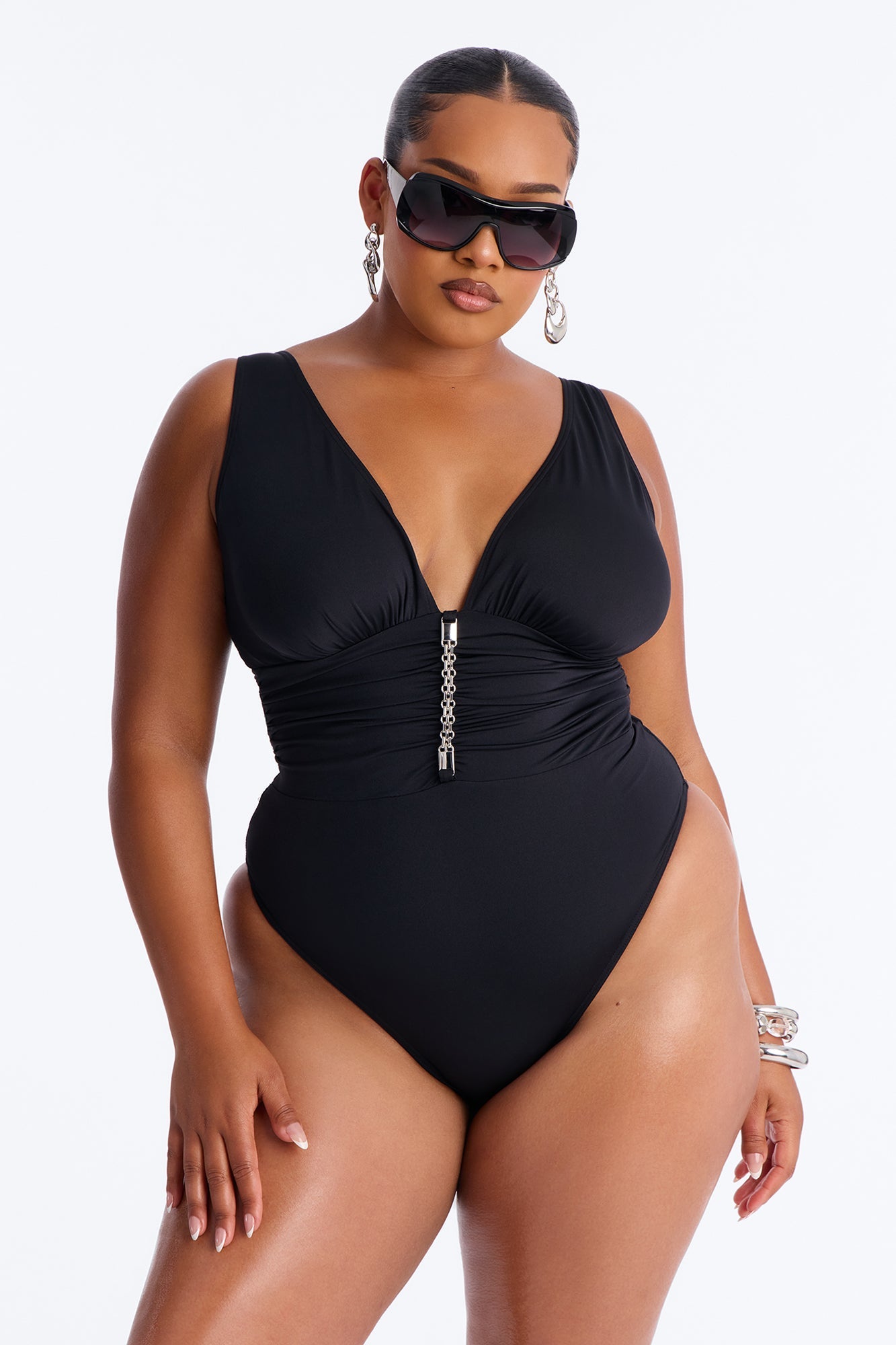 Shore Walks Ruching Hardware 1 Piece Swimsuit - Black NEWFASHIONEDGE