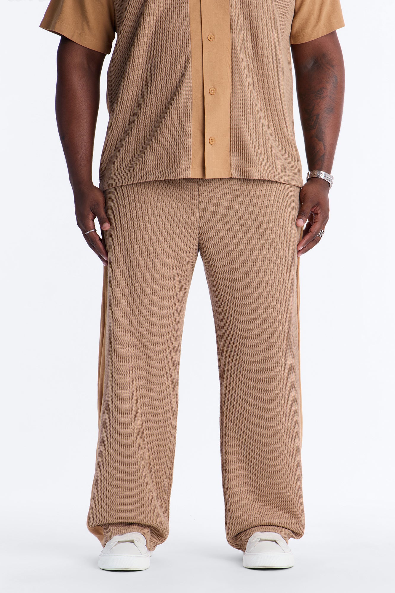 Slim Flare Brookfield Flow Pant - Tan