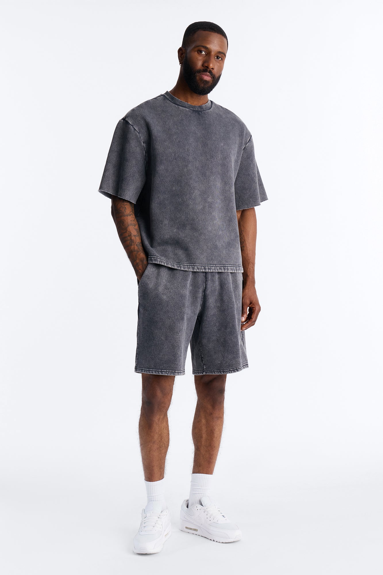 On The Go Washed Sweatshort - Charcoal