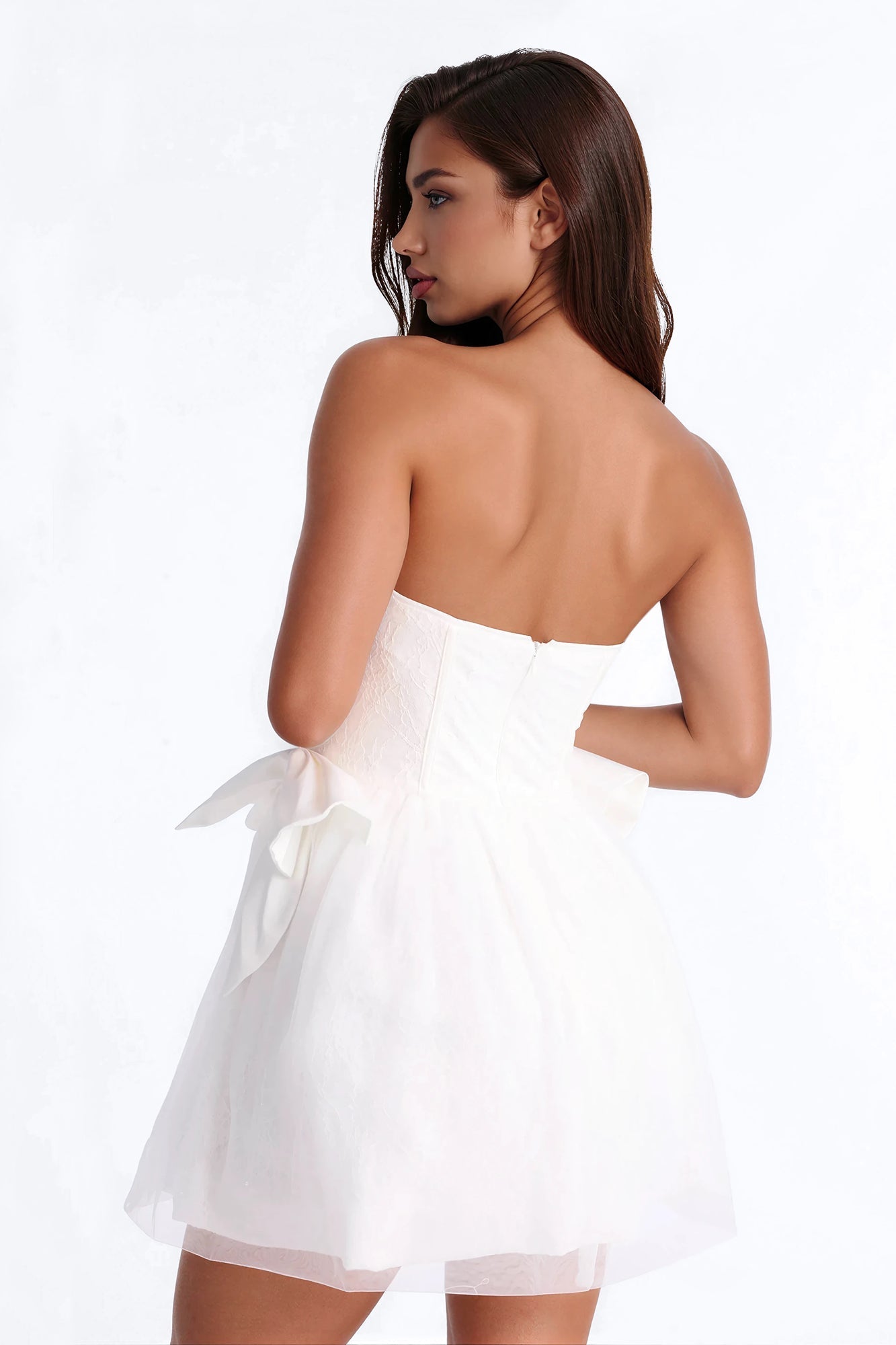 Rayna Embellished Lace Mini Dress - White NEWFASHIONEDGE