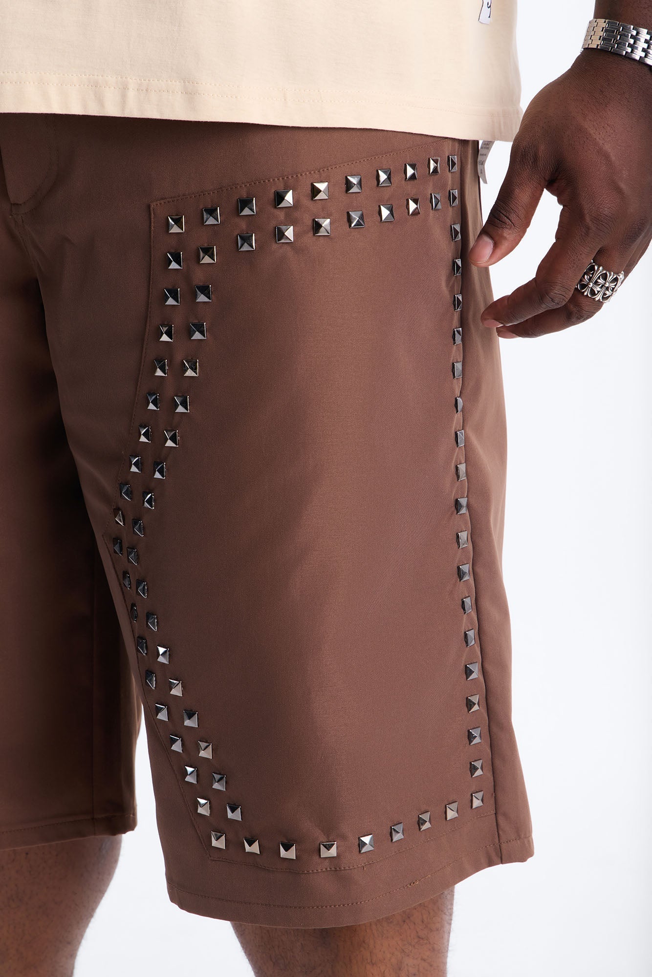 Baggy Silver Springs Studded Short - Brown