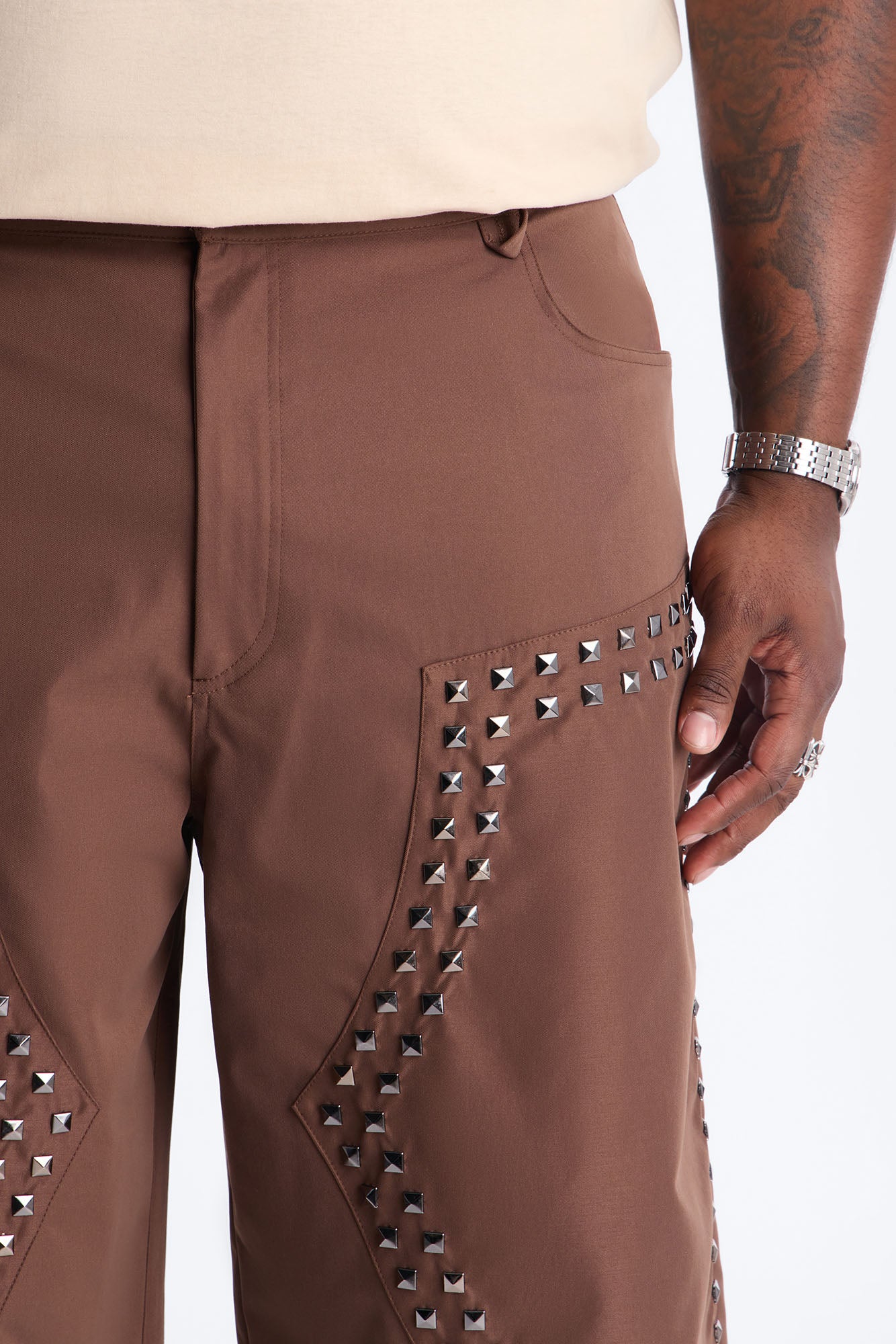 Baggy Silver Springs Studded Short - Brown