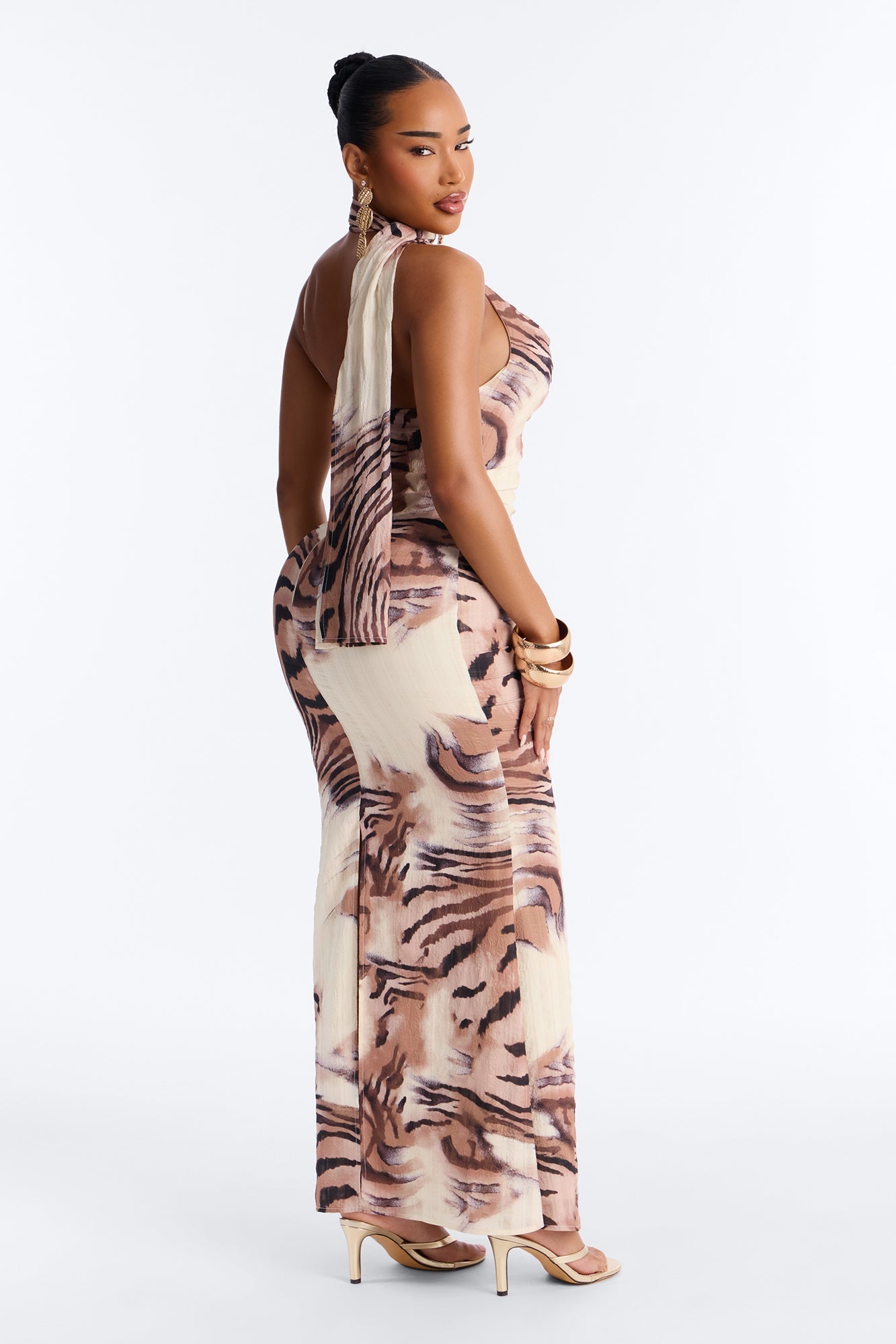 Salina Scarf Printed Maxi Dress - Cream/combo NEWFASHIONEDGE