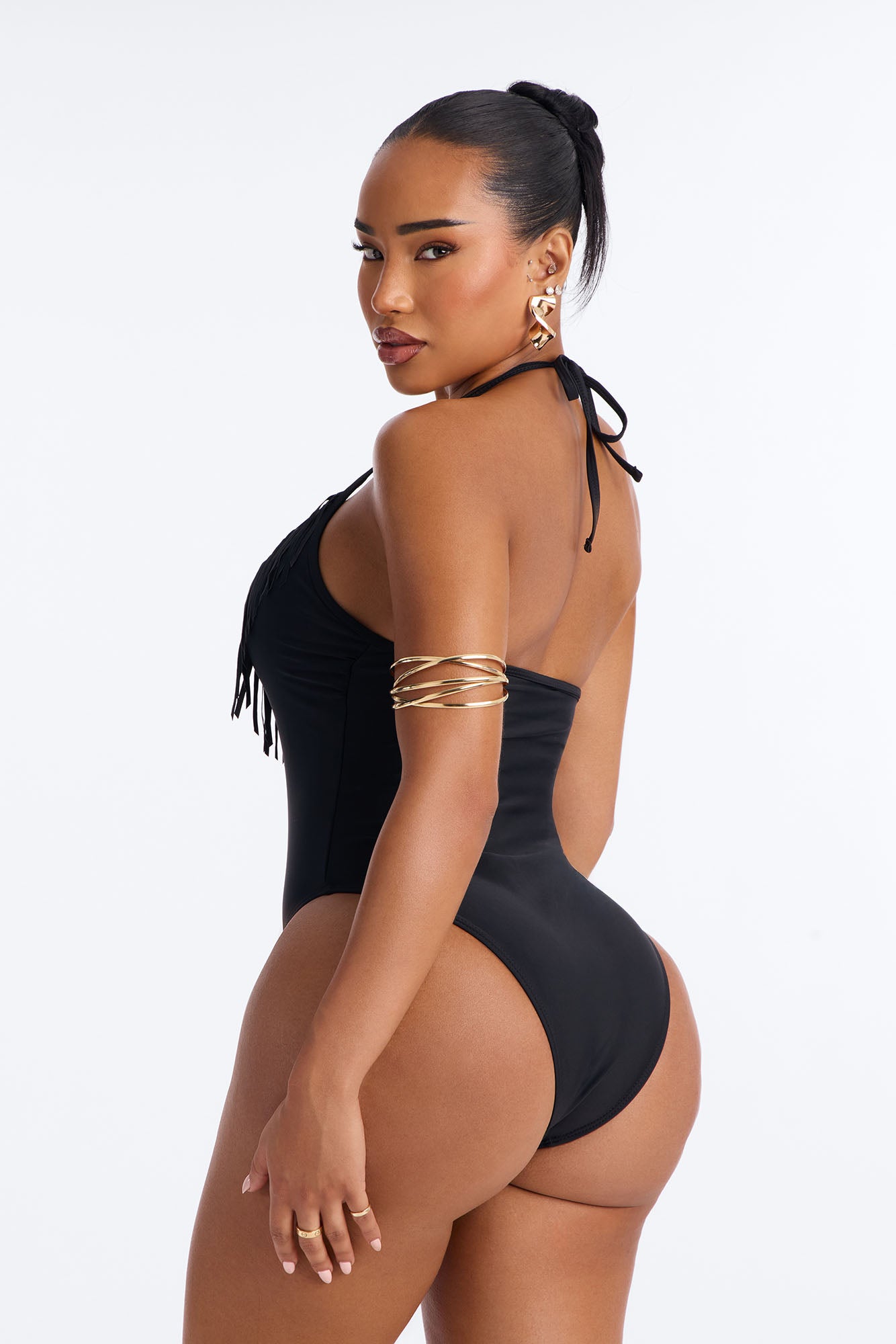 Offshore Crush 1 Piece Fringe Swimsuit - Black Fashion Nova
