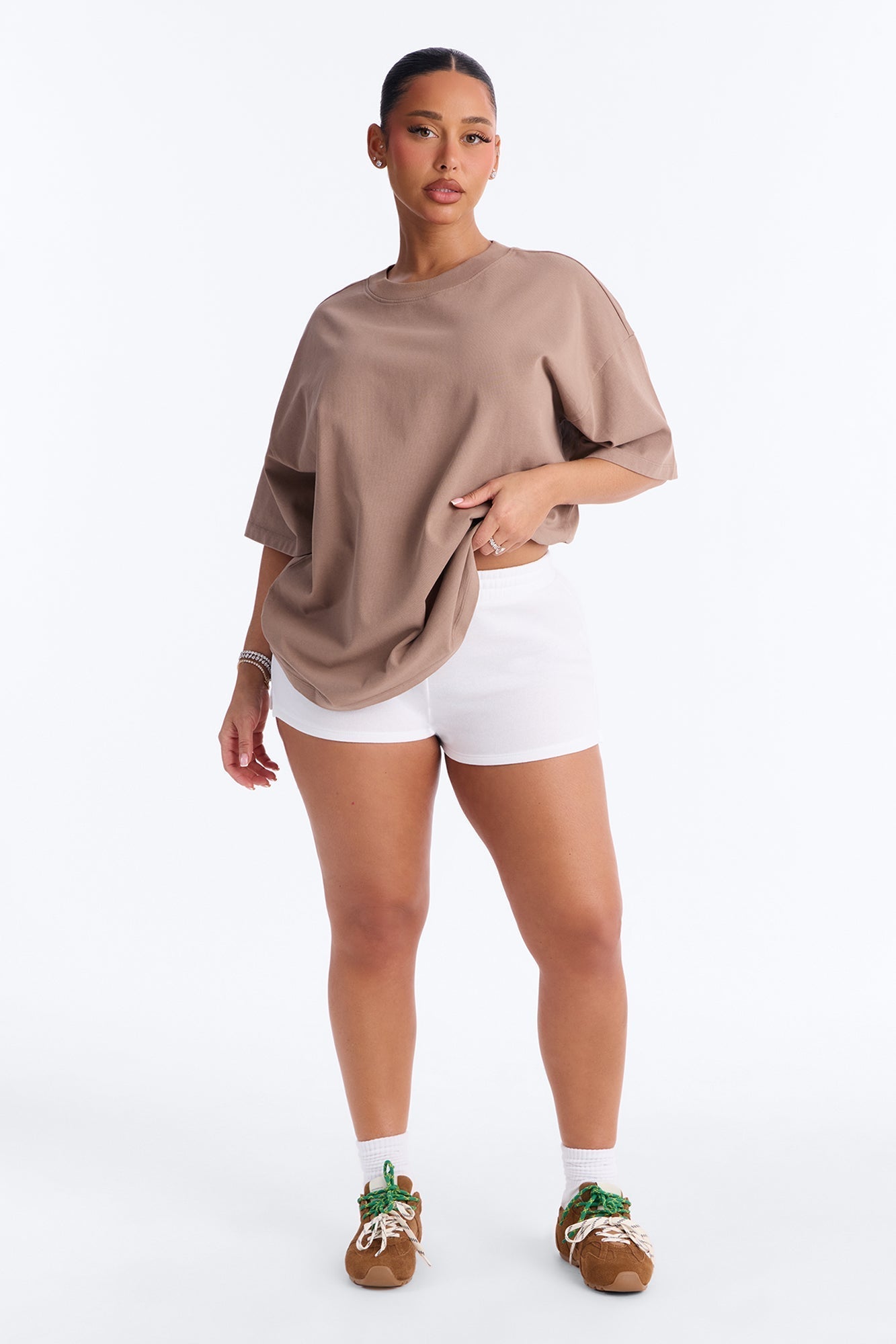 Kali Oversized Boyfriend Crew Neck T-Shirt - Taupe