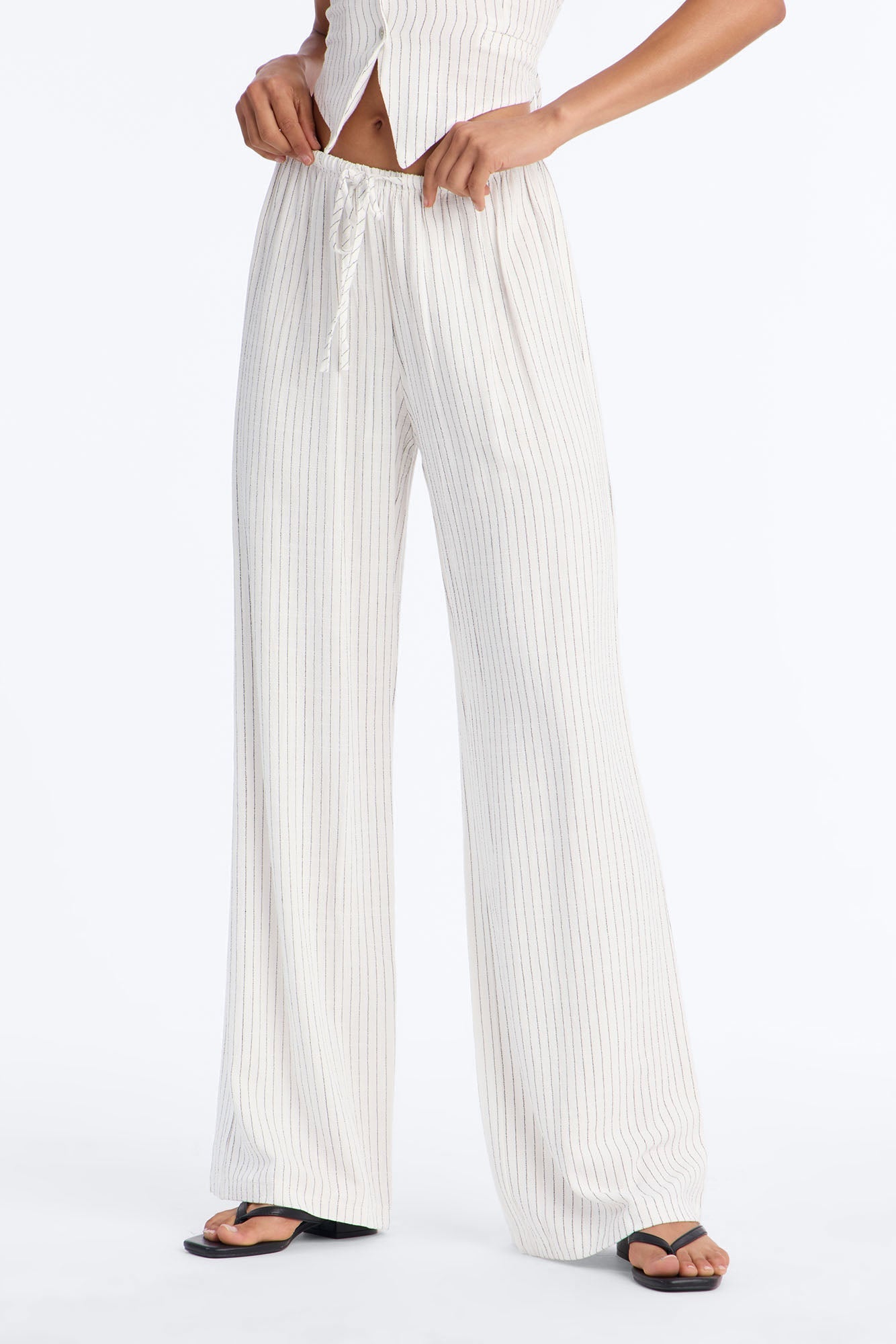 Girl Gone Wild Pinstripe Low Rise Wide Leg Pant 30″ - White/combo NEWFASHIONEDGE