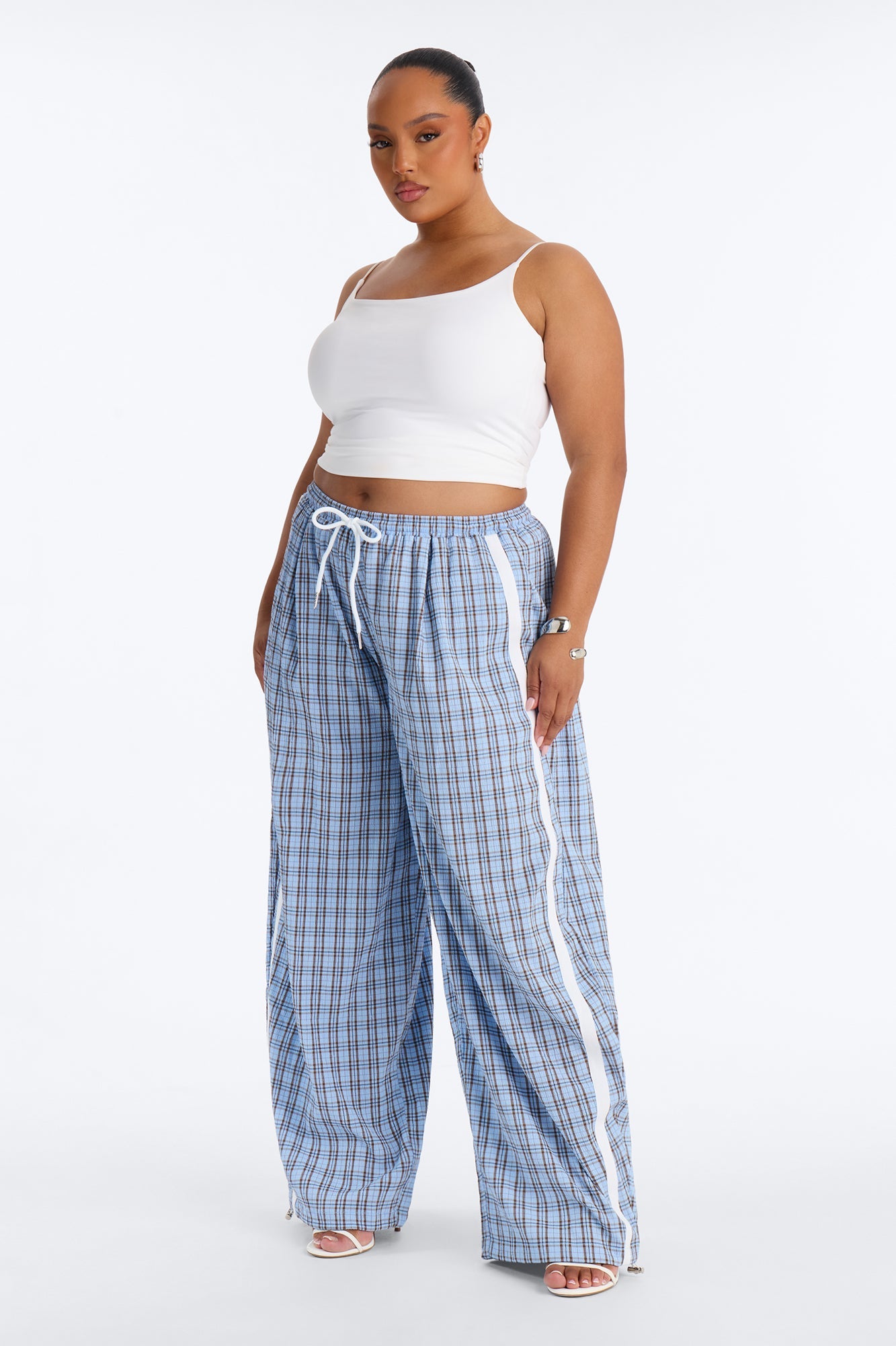 Kori Mid Rise Plaid Wide Leg Pant 31″ - Blue/combo