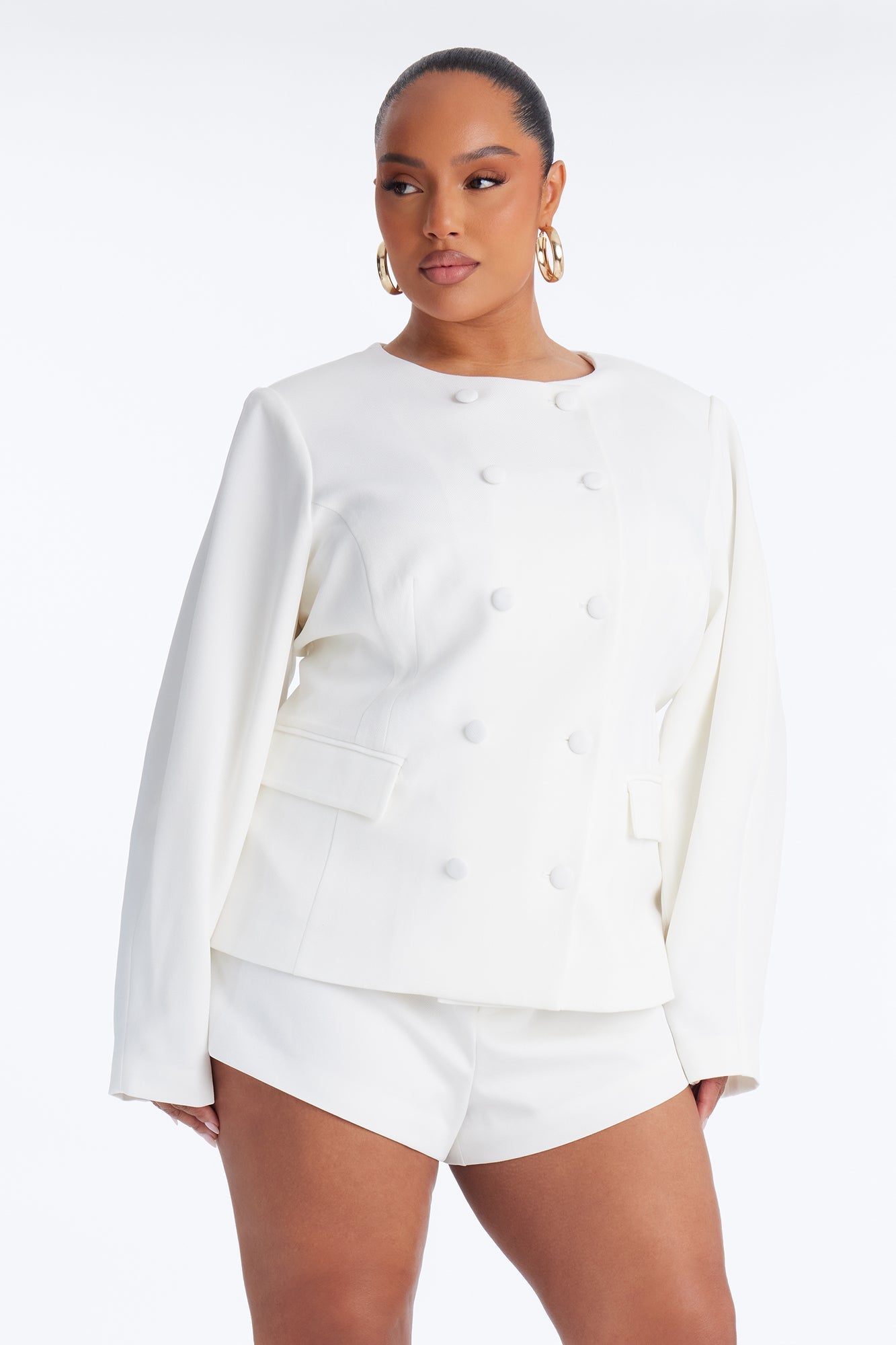 Niomie Long Sleeve Double Breasted Collarless Blazer - White
