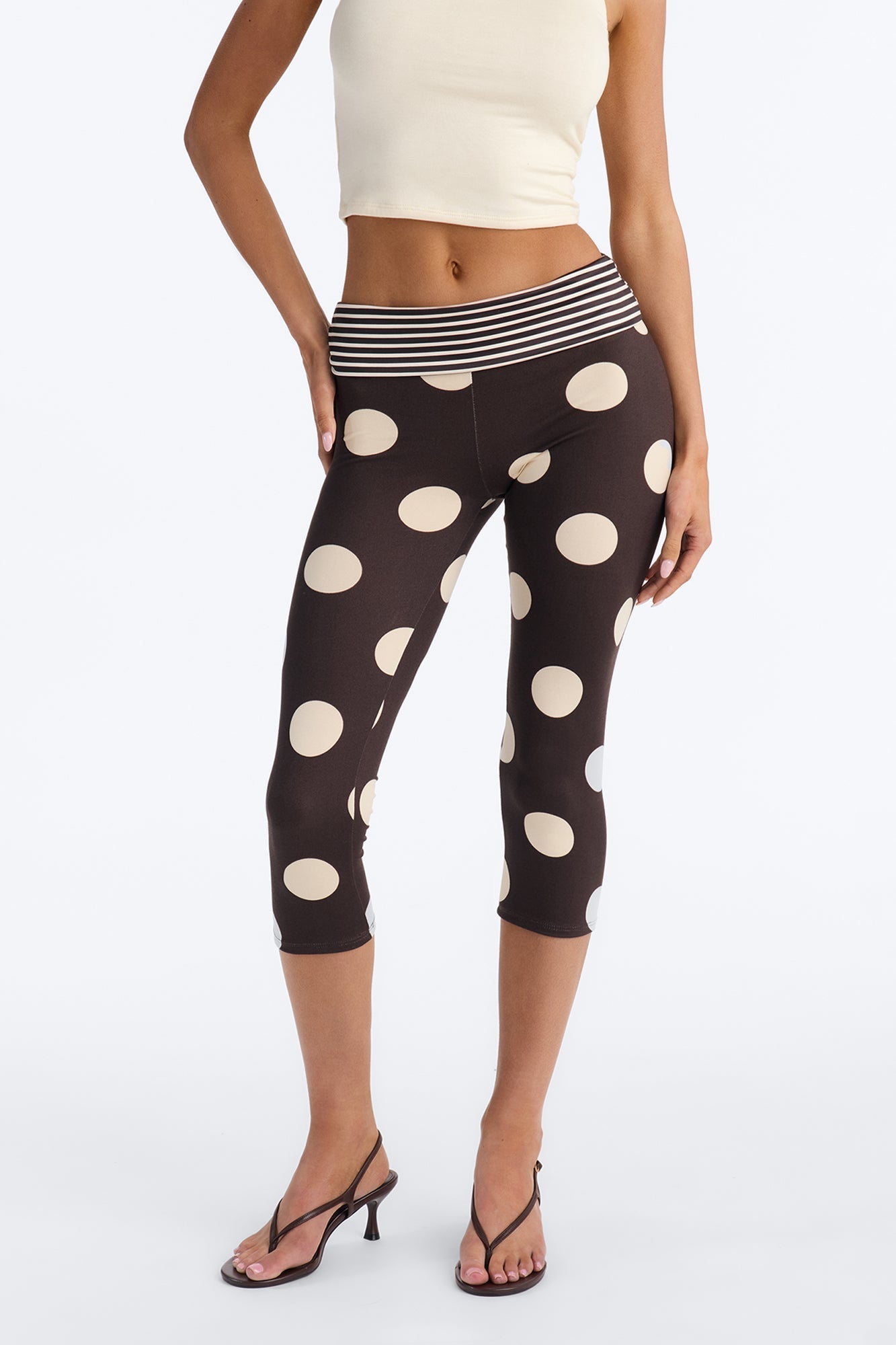 Tammy Mid Rise Polka Dot Capri Legging - Brown/combo NEWFASHIONEDGE