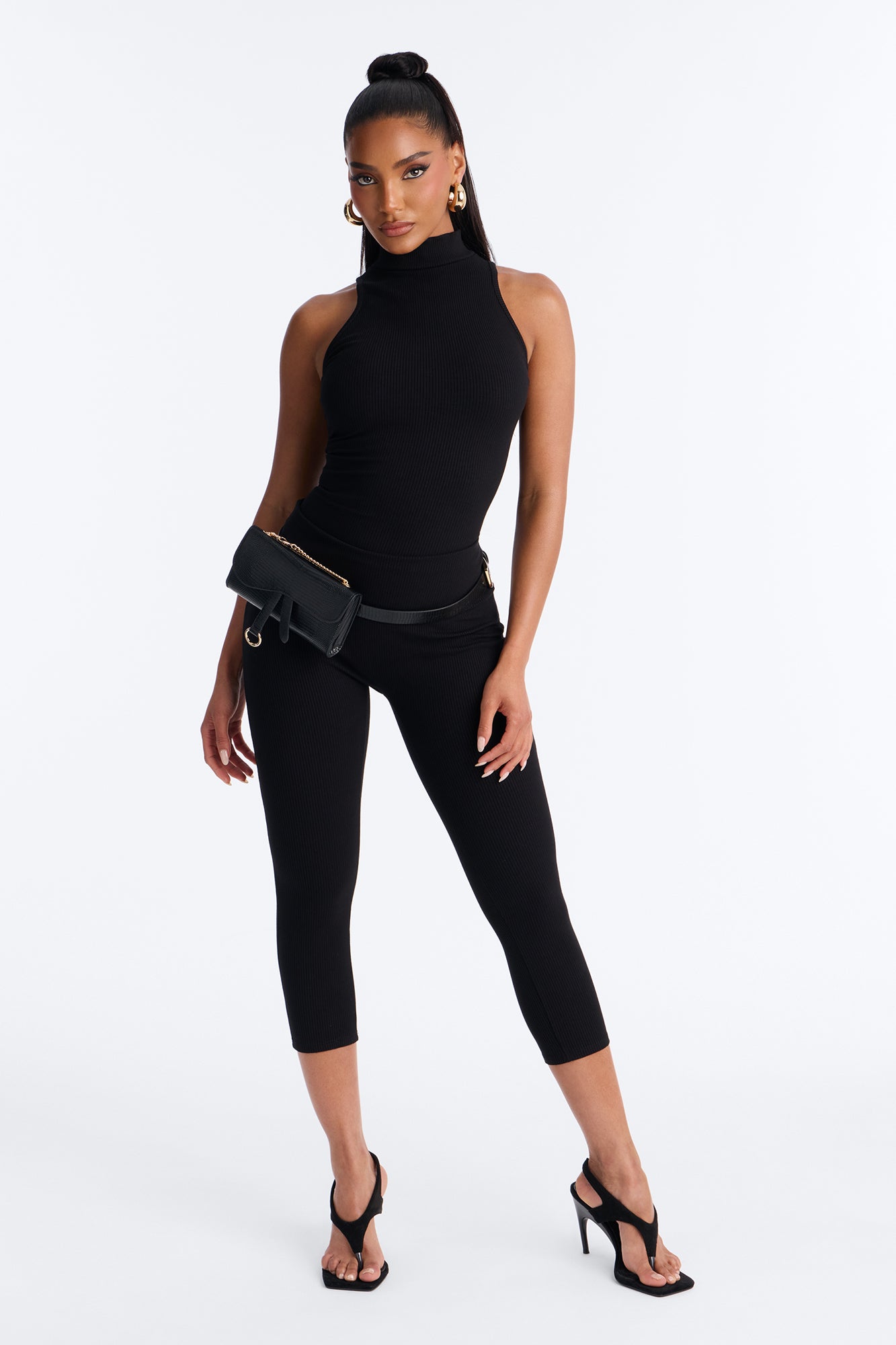 Maribel Sleeveless Snatched Capri Jumpsuit - Black NEWFASHIONEDGE