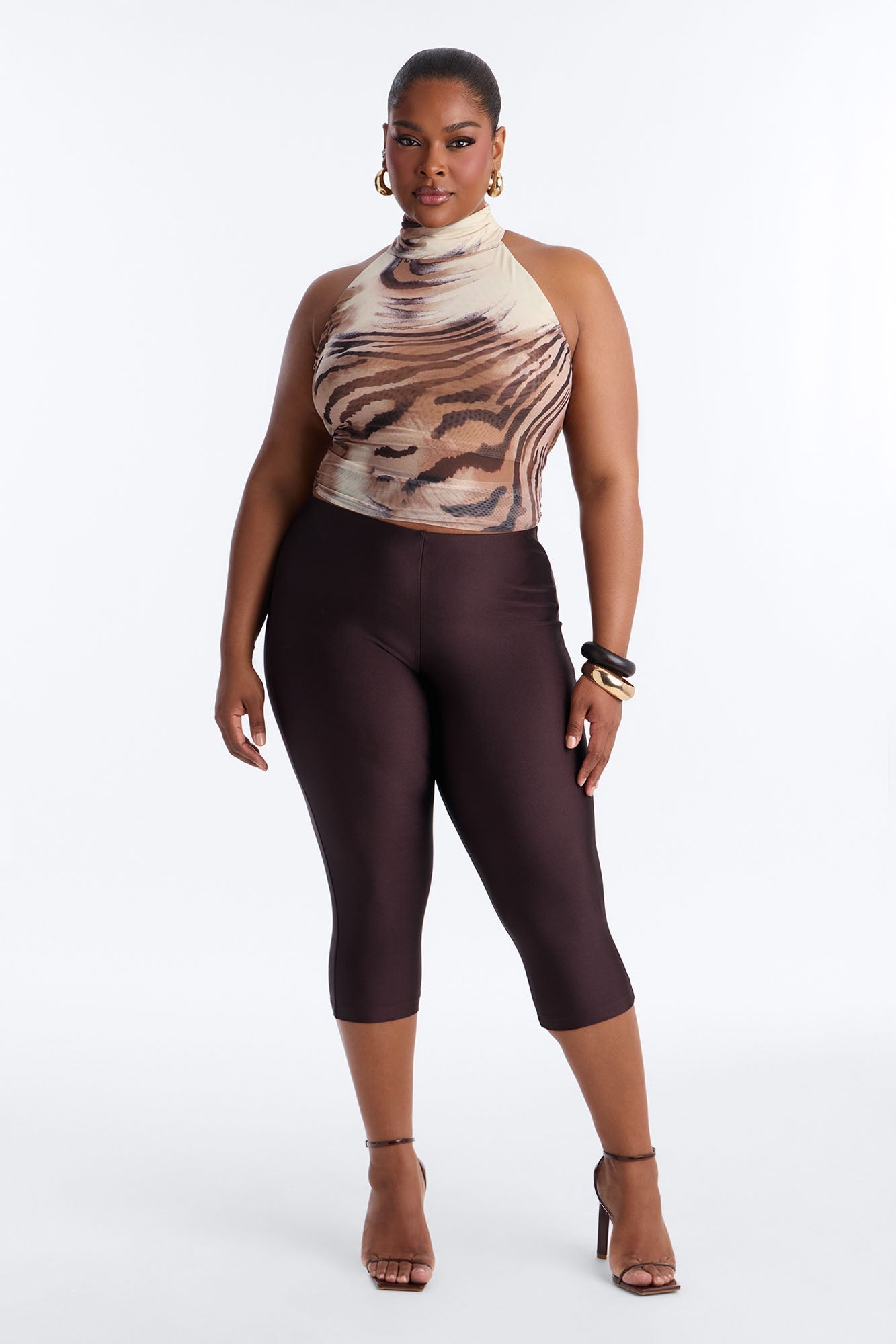 Tricot Low Rise Clean Waistband Capri Legging - Chocolate NEWFASHIONEDGE