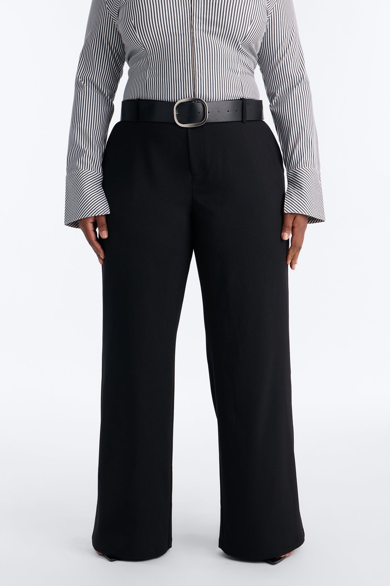 Angelina Low Rise Belted Straight Leg Trouser - Black