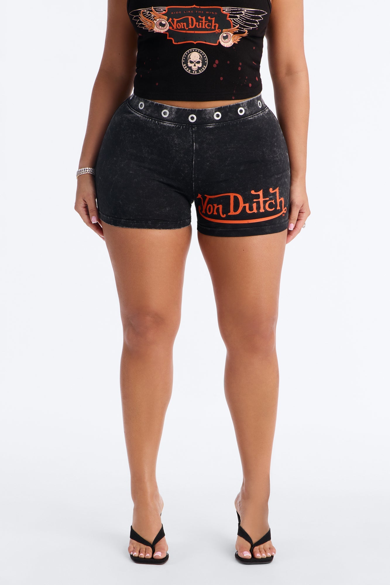 Von Dutch Rocker Bleach Grommet Hot Short - Black Wash