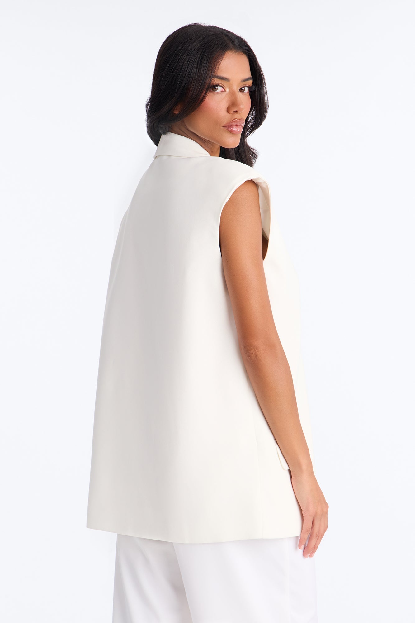 Instant Elevation Single Breasted Oversized Tailored Vest - Ivory