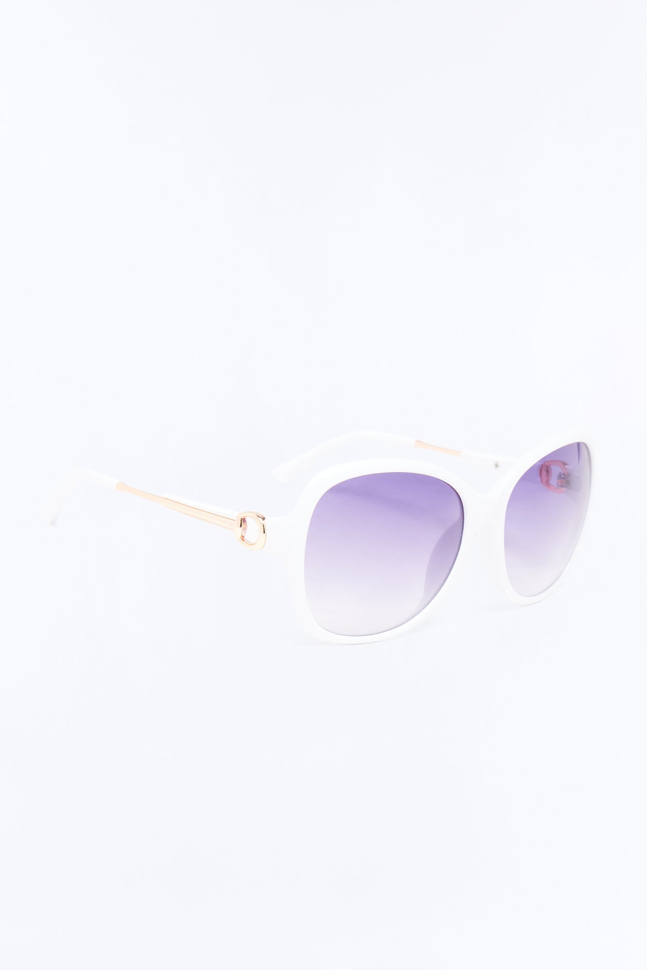 She's Bugging Out Sunglasses - White/combo NEWFASHIONEDGE