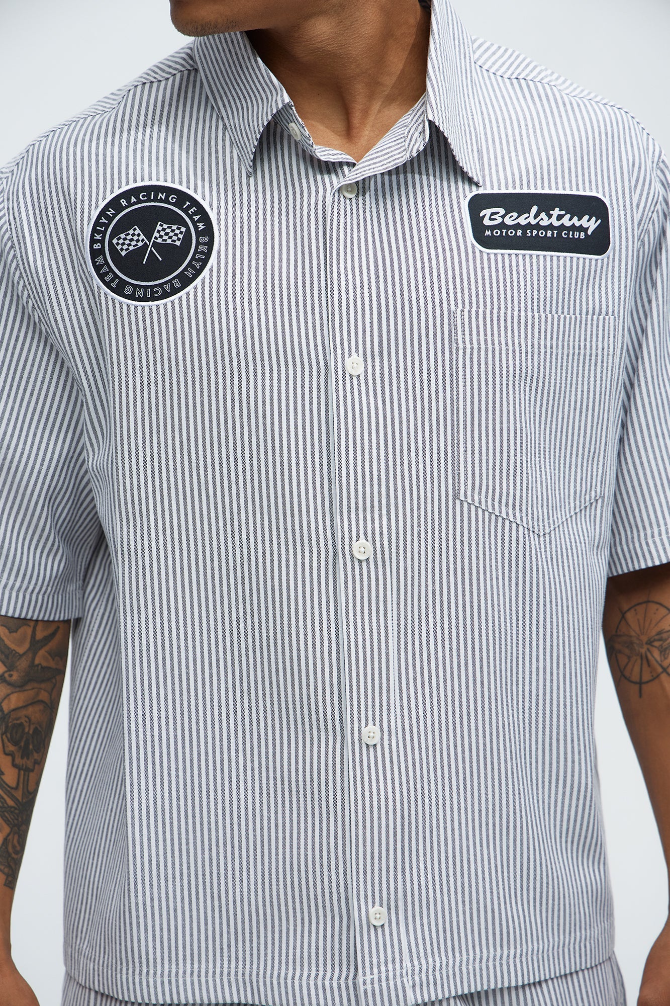 Cropped Bedstuy Patch Button Up Shirt - Black/White