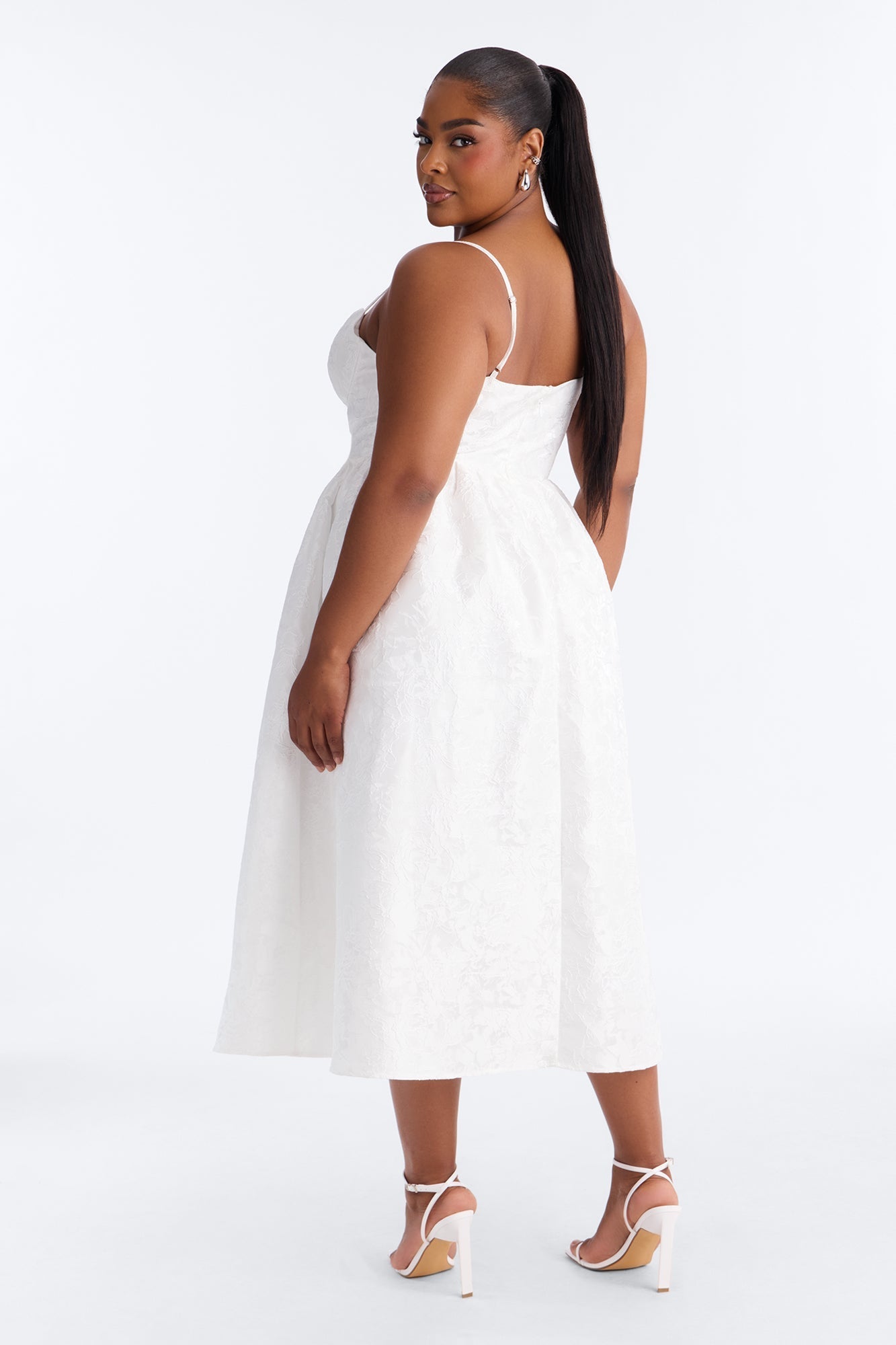 Living A Fairytale Jacquard Midi Dress - White NEWFASHIONEDGE
