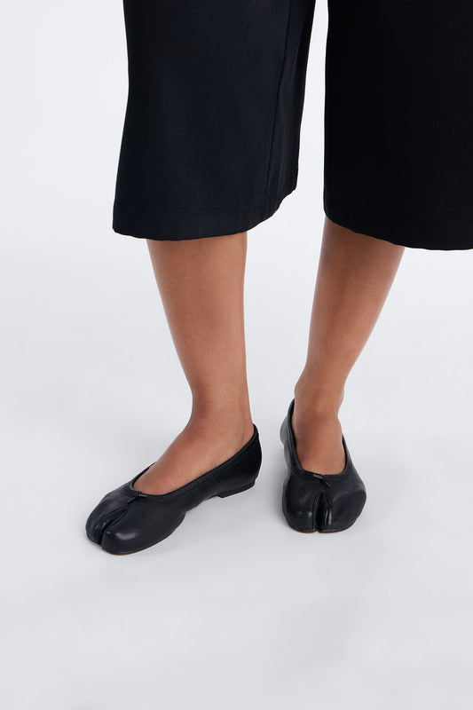 Steve Madden Calico Black Leather Split Toe Tabi Ballet Flat - Black