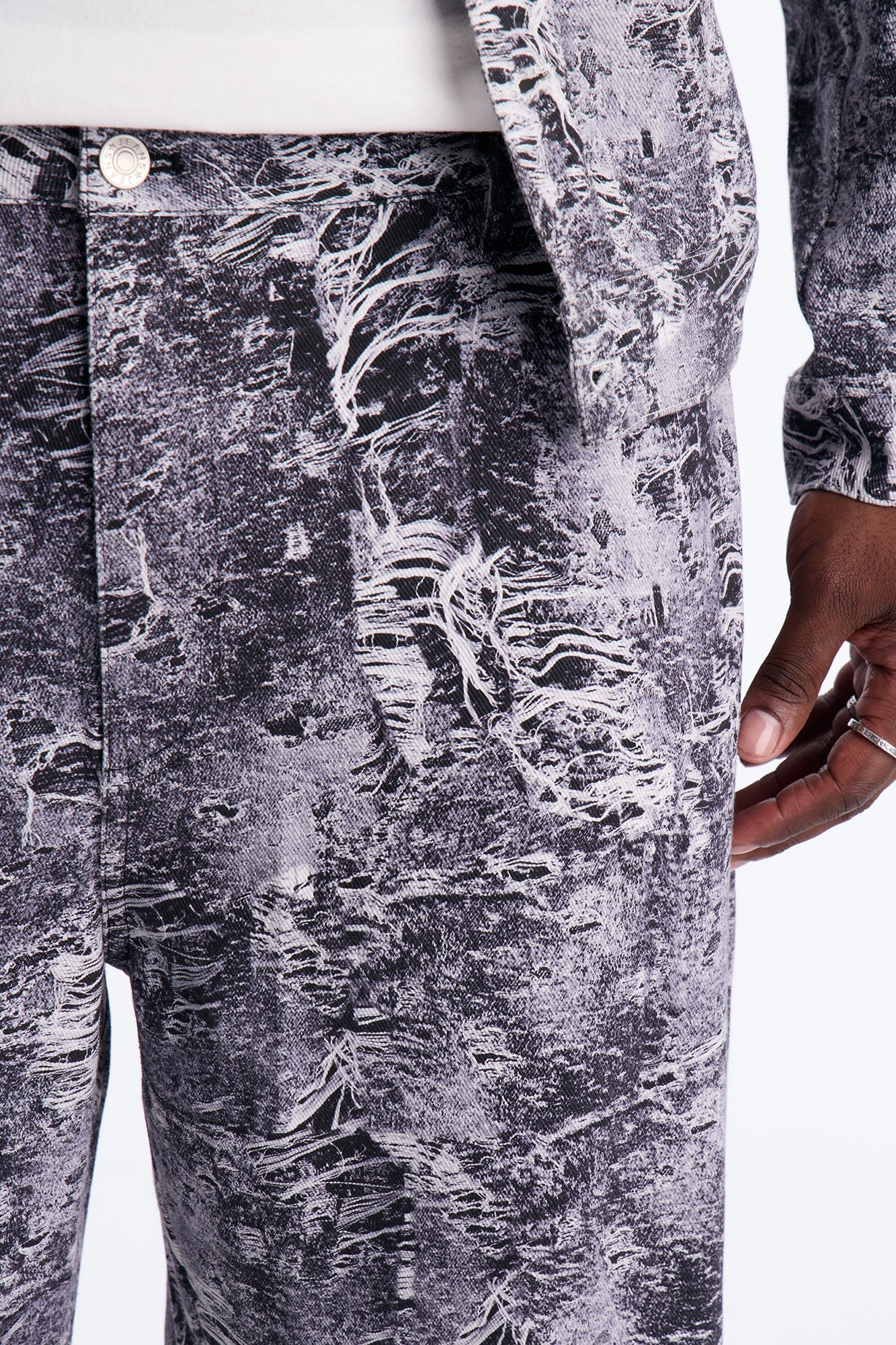 Baggy Ghost Distressed Printed Jean - Black
