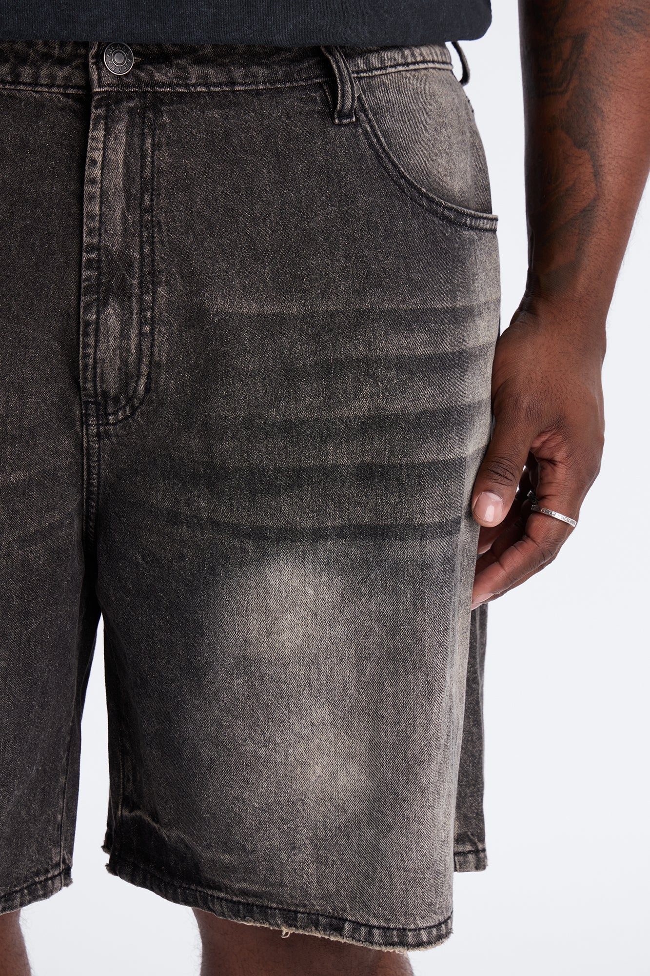 Venice Vintage Relaxed Denim Shorts - Black Wash