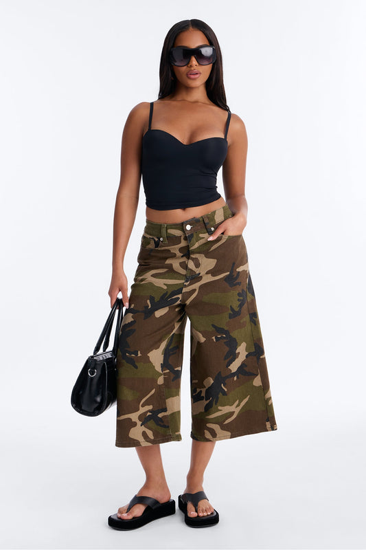 Gone Rogue Camo Culotte Jeans - Olive/combo