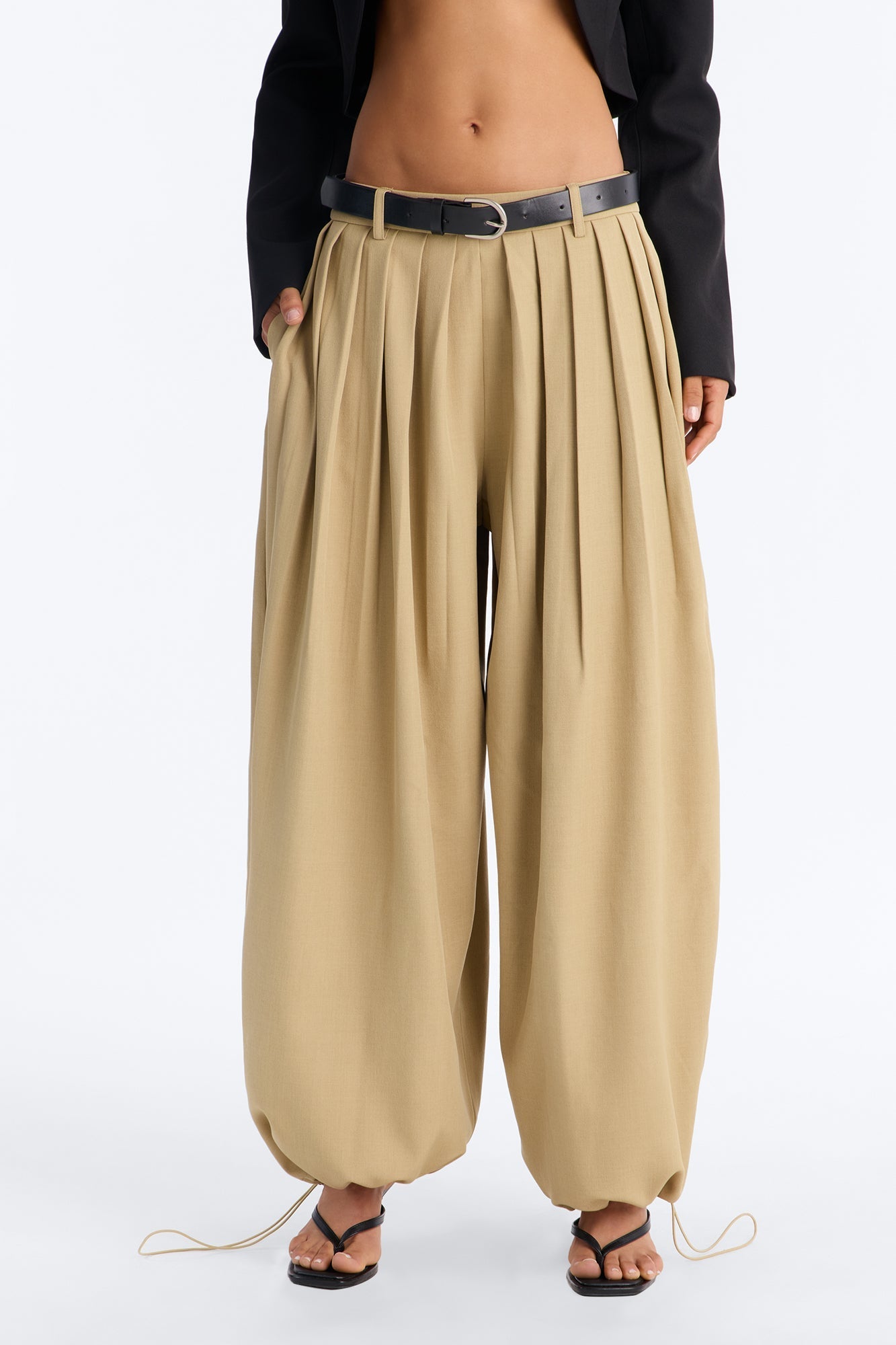 Gemma High Rise Belted Jogger - Khaki