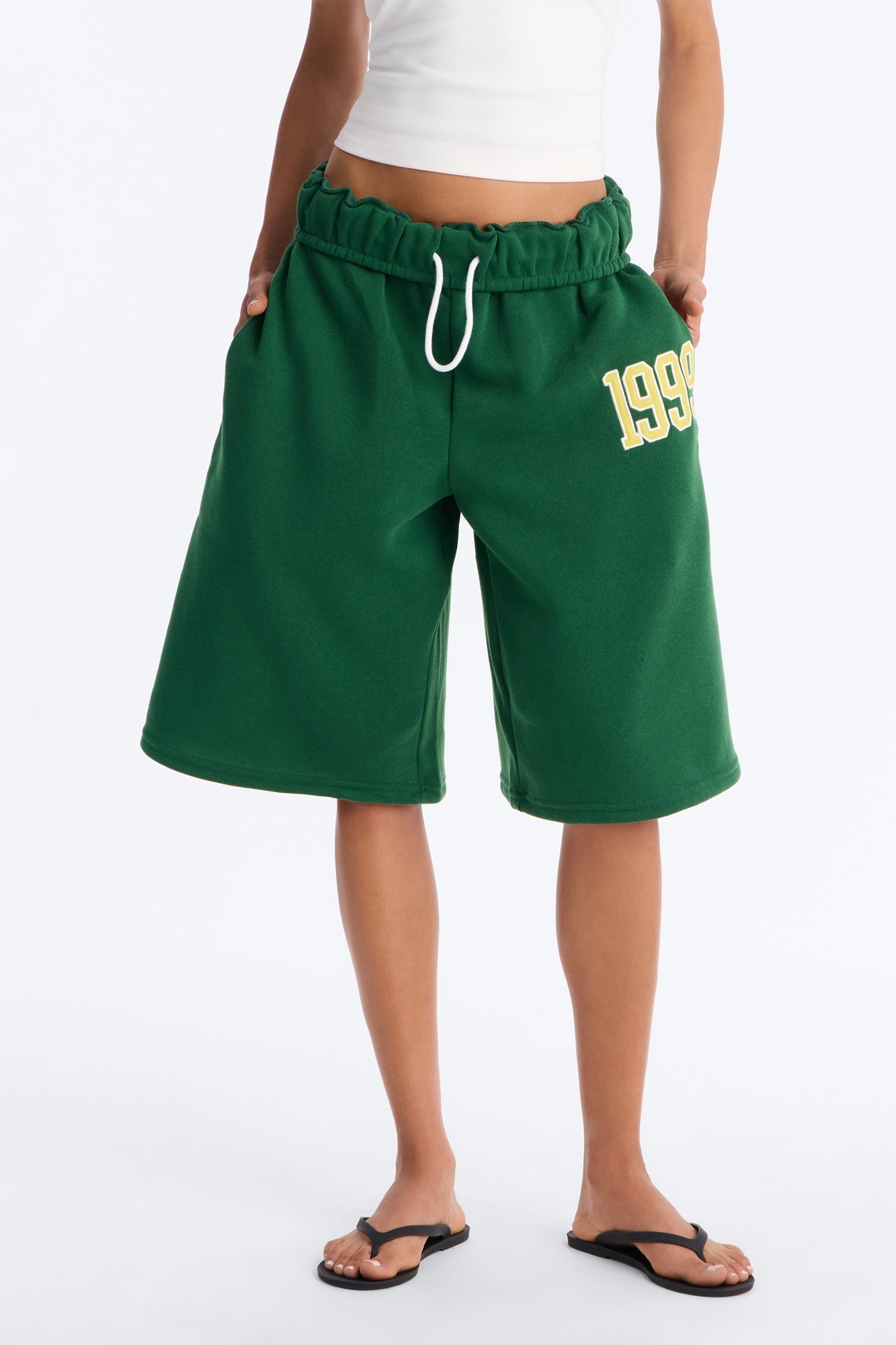 Tessa Fleece Sweatshort - Hunter NEWFASHIONEDGE
