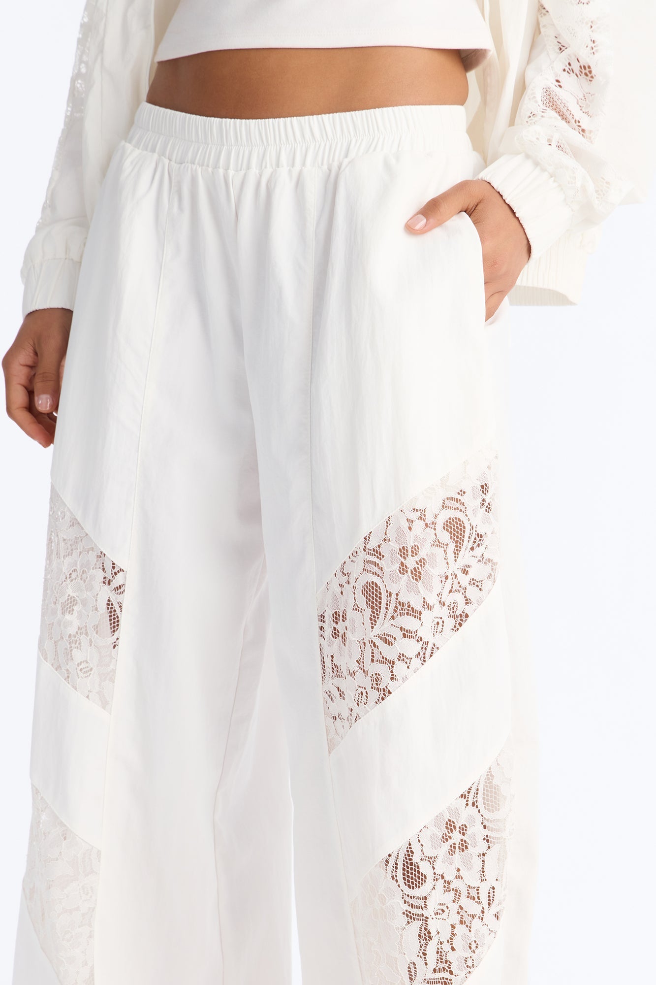 Sweet Addiction Lace Trim Windbreaker Pant - White